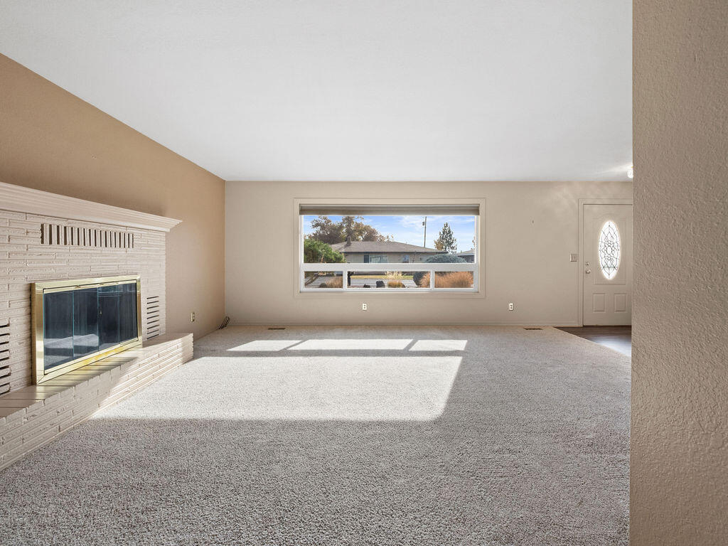 Winema Gardens - Residential