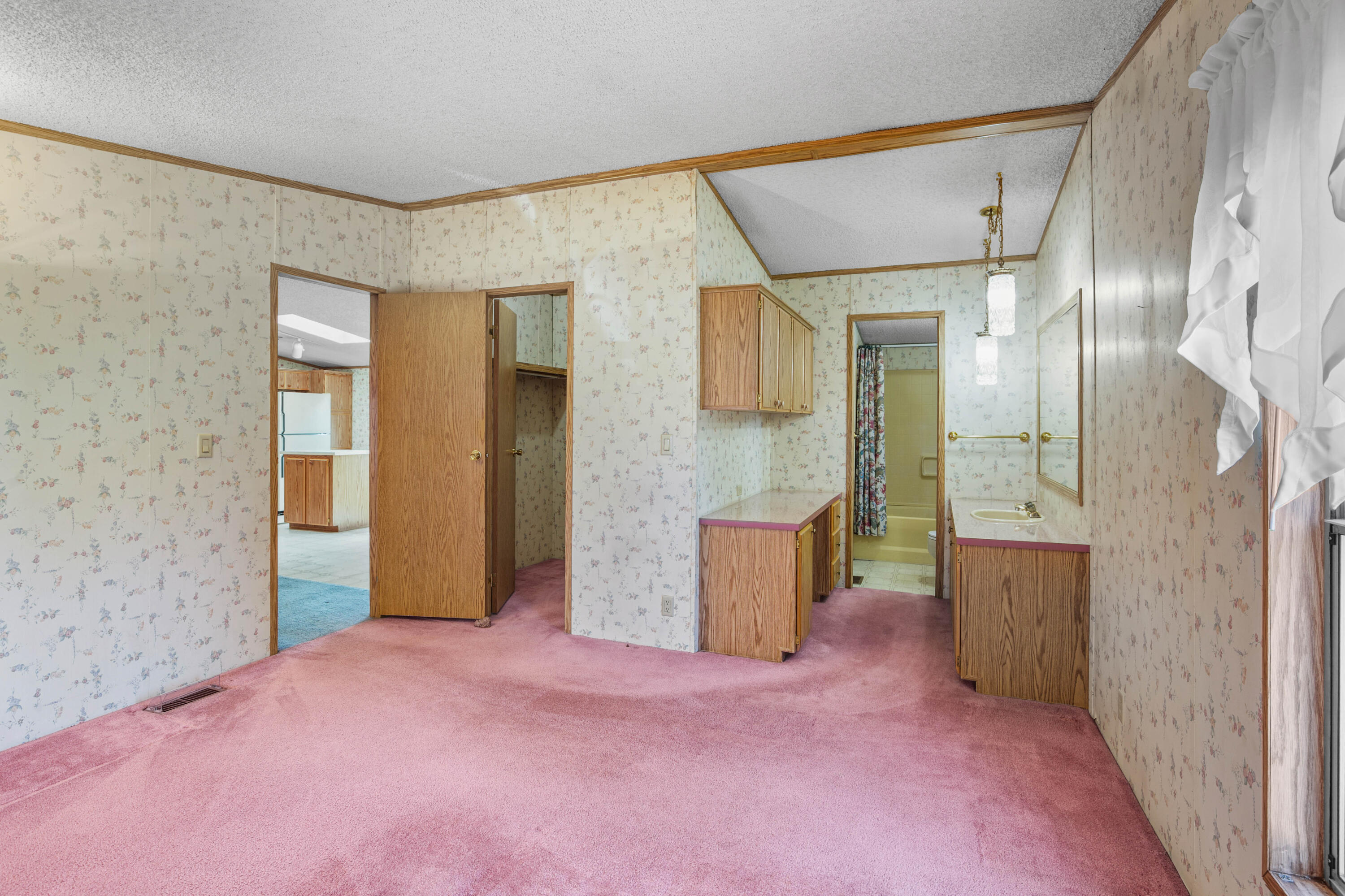 Myra Lynne Mobile Home Community - Residential