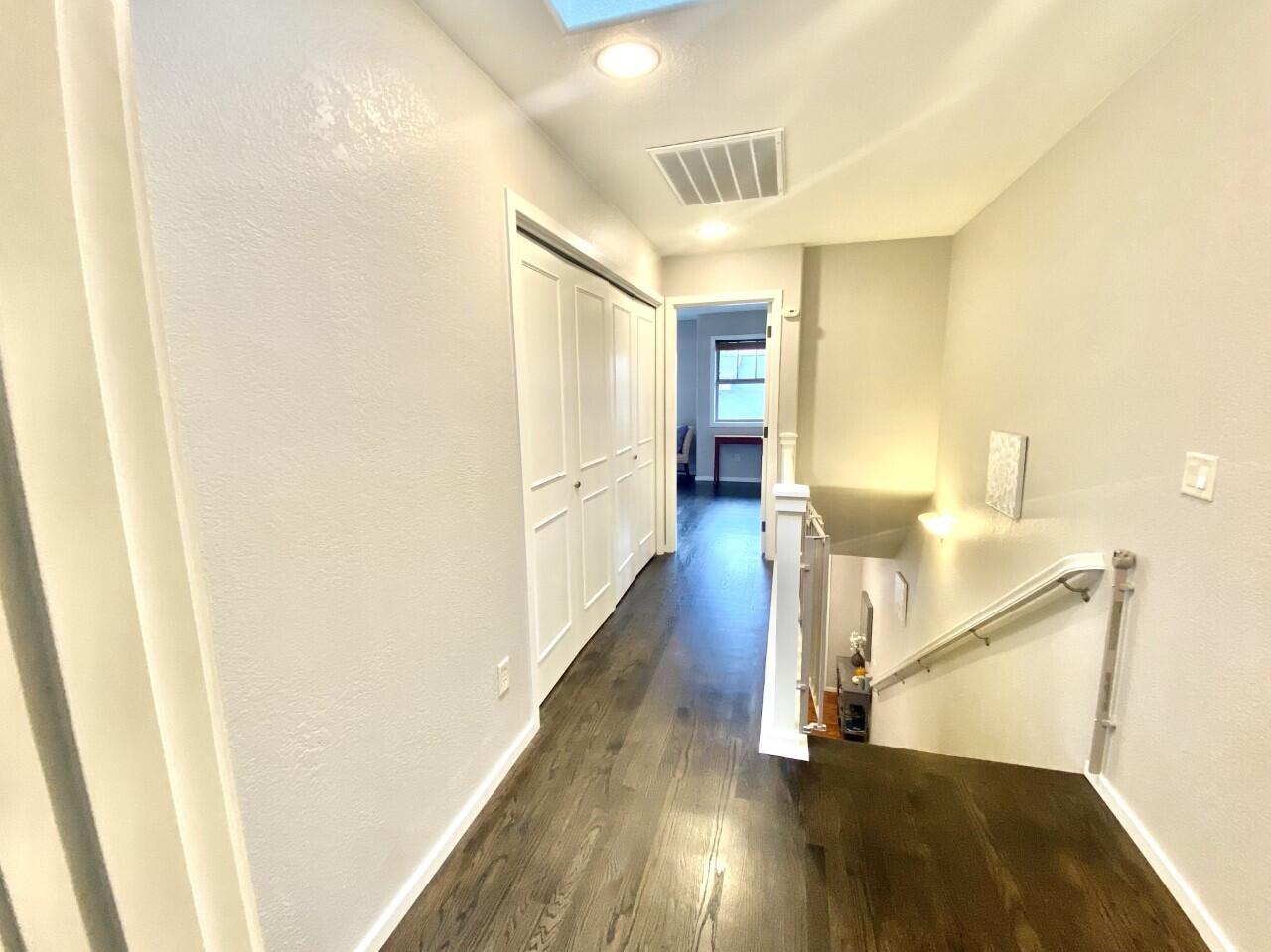 Alderwood Townhomes - Residential