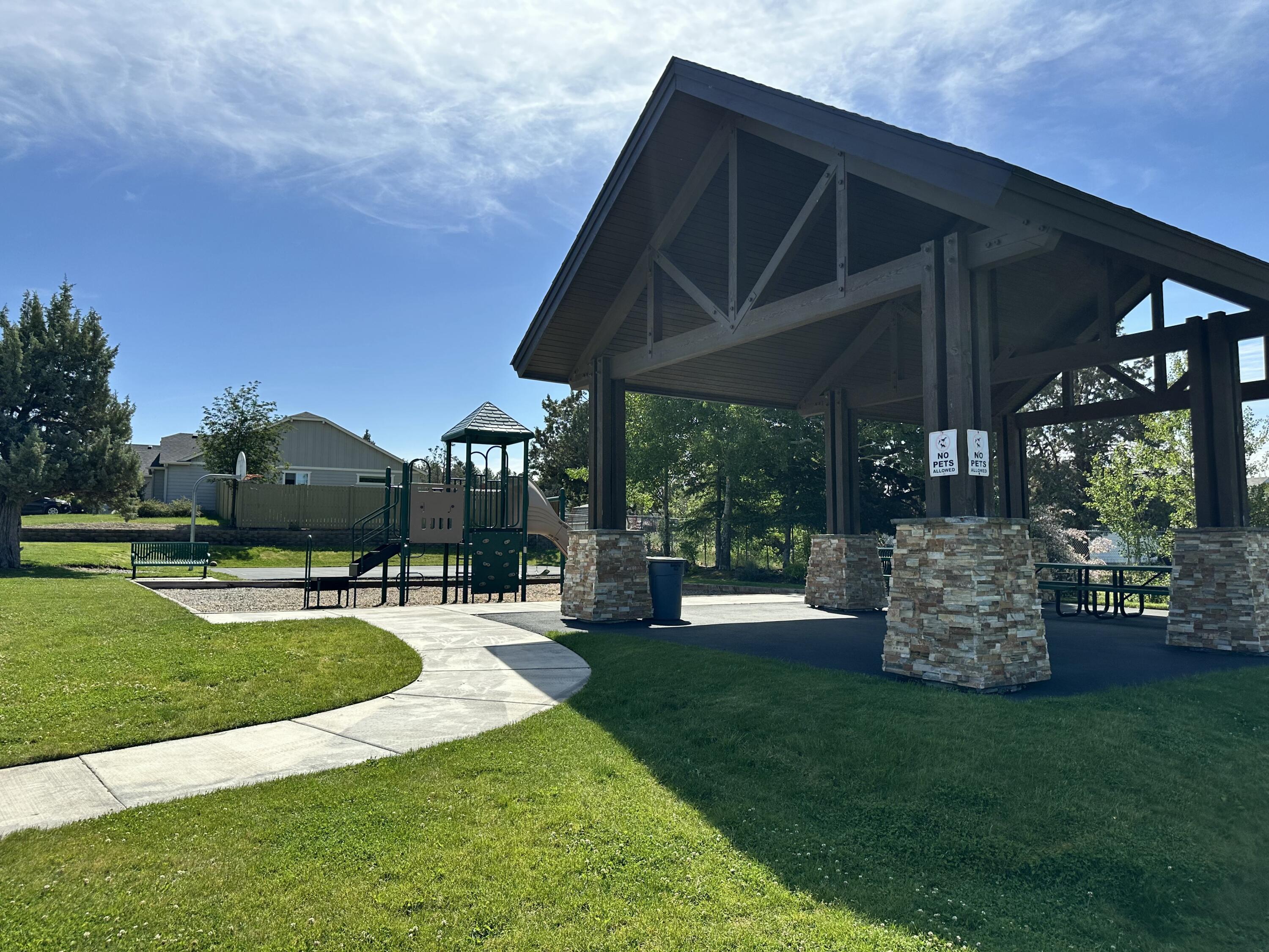 Summit Crest - Residential