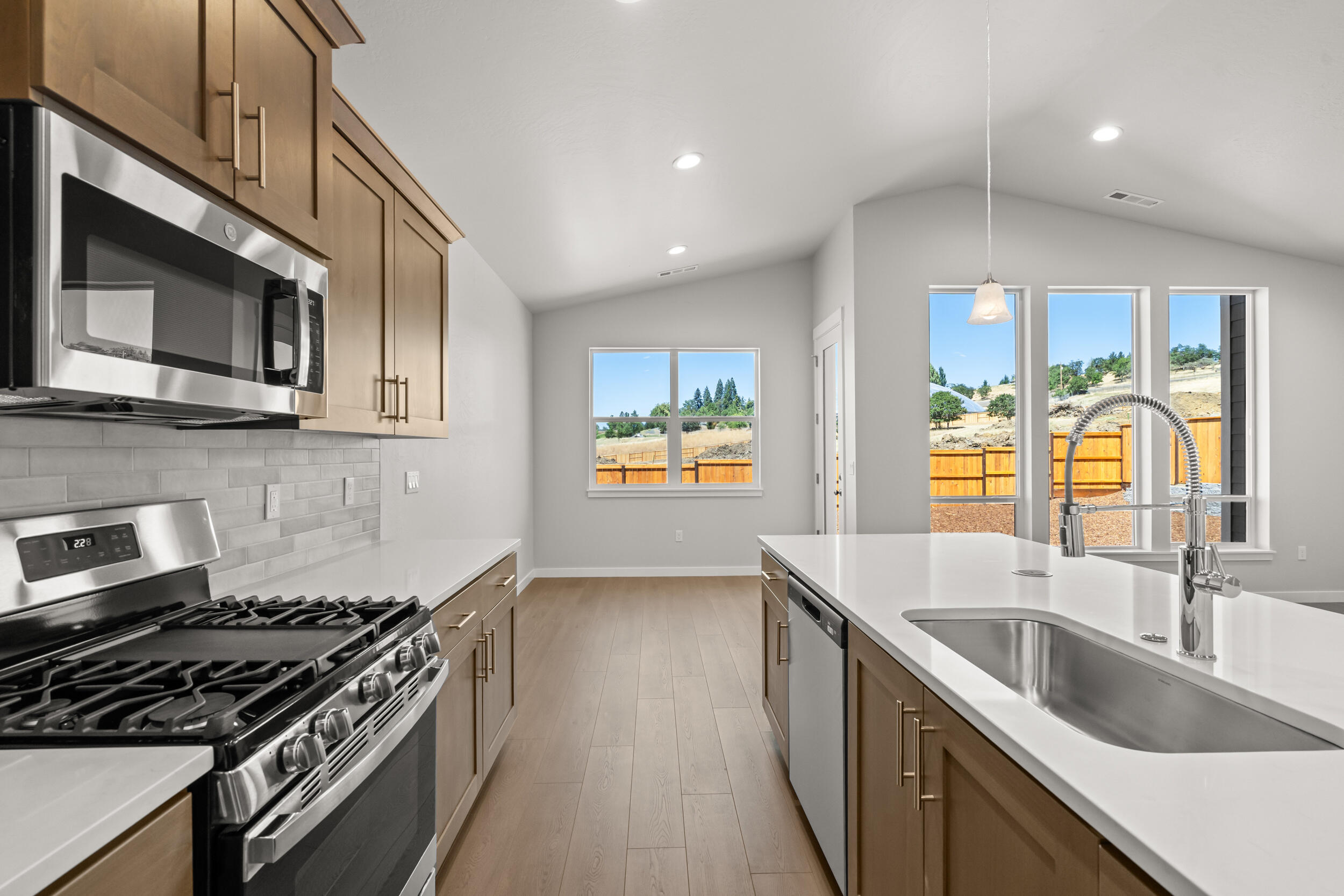 Eagle Point Golf Community - Residential