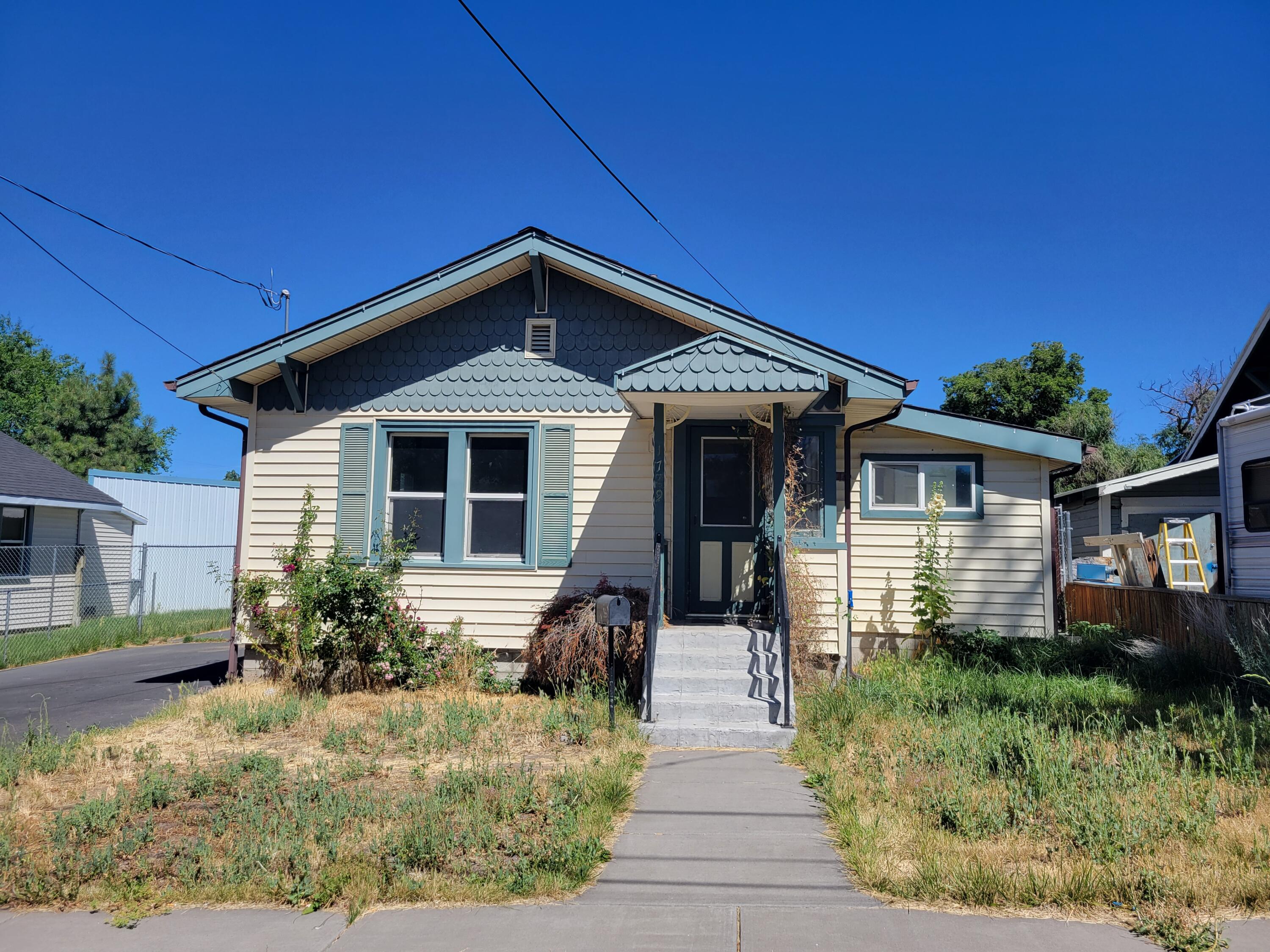 This 2 bedroom home is located on a dead-end street. It has a lot of potential for owner occupant or investor. Fenced back yard, carport and storage shed.