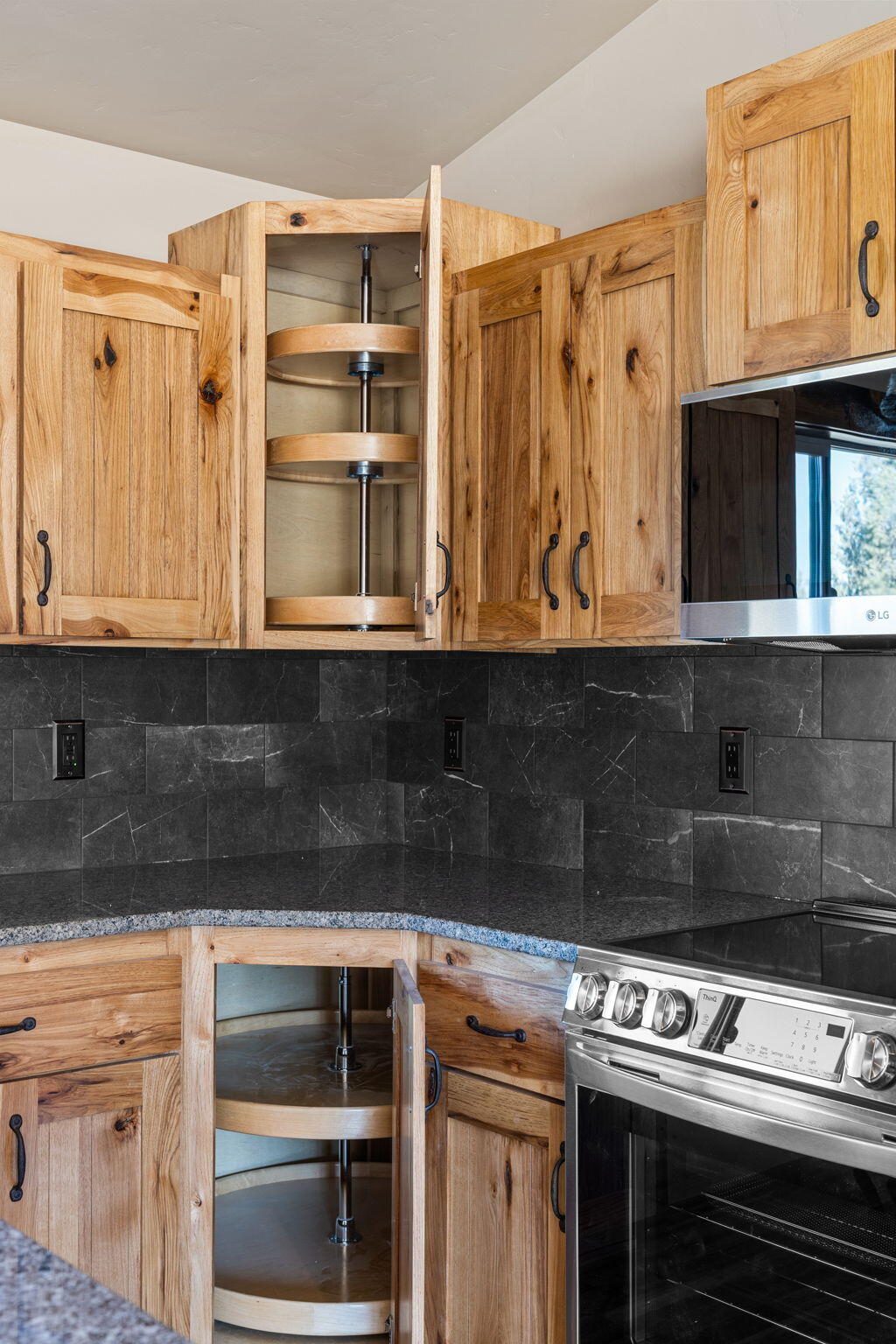 Bend Cascade View - Residential