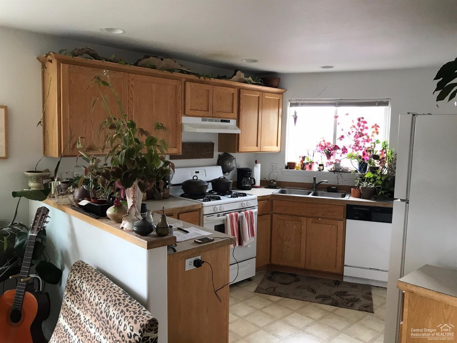 Pines At Pilot Butte - Residential Income