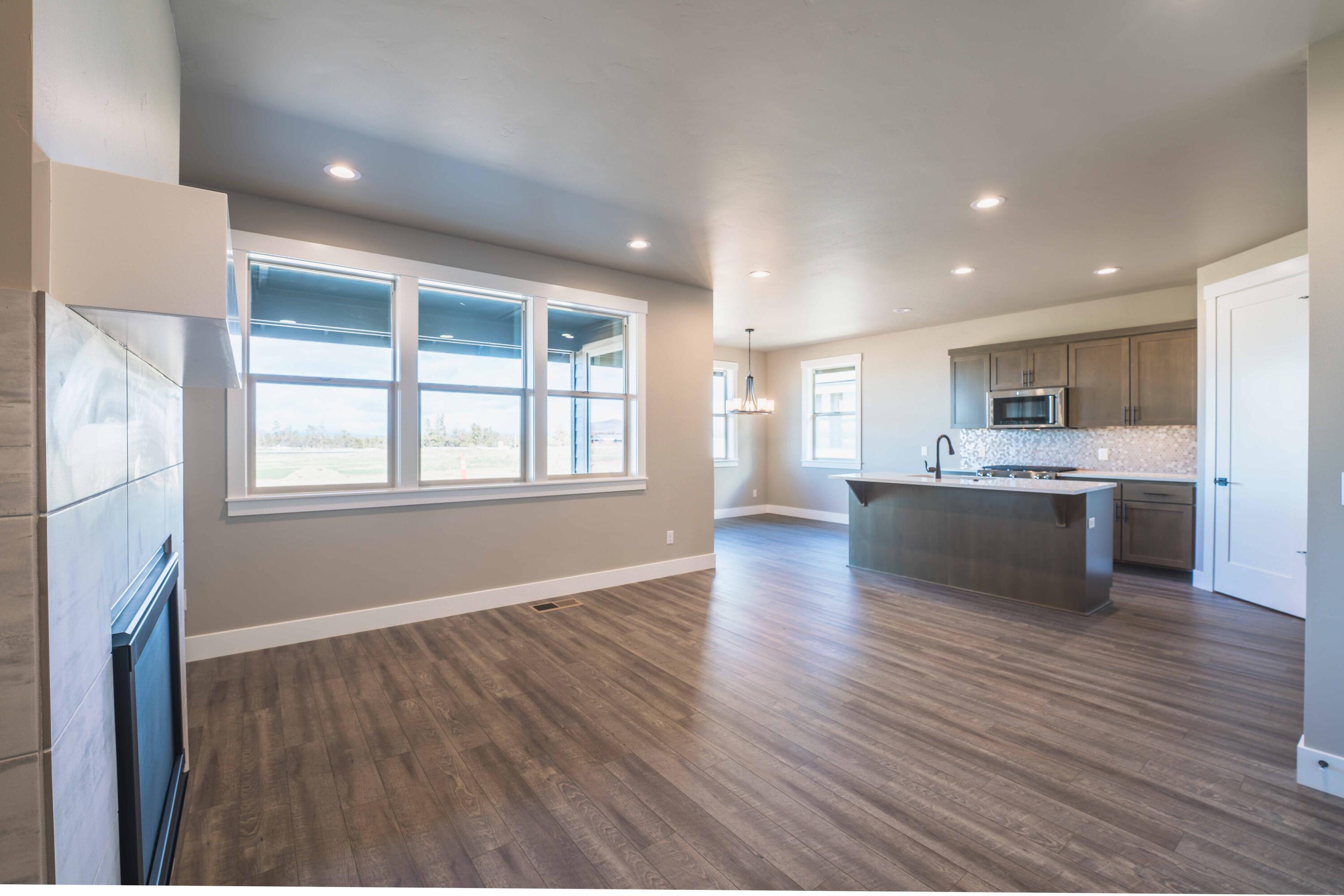Dry Canyon - Residential