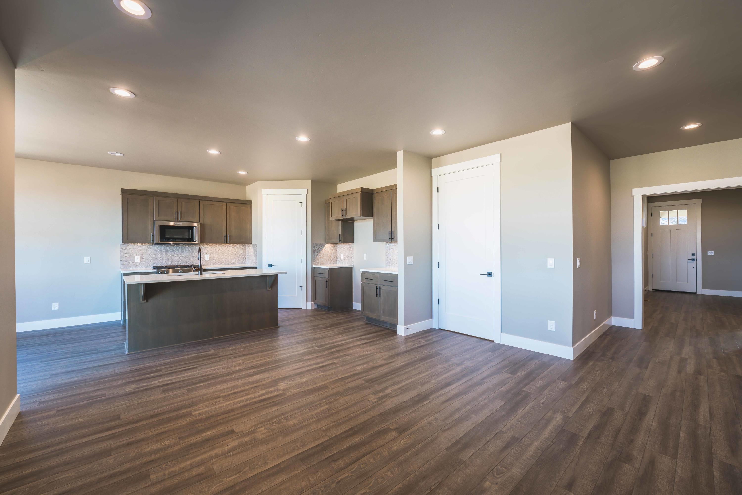 Dry Canyon - Residential