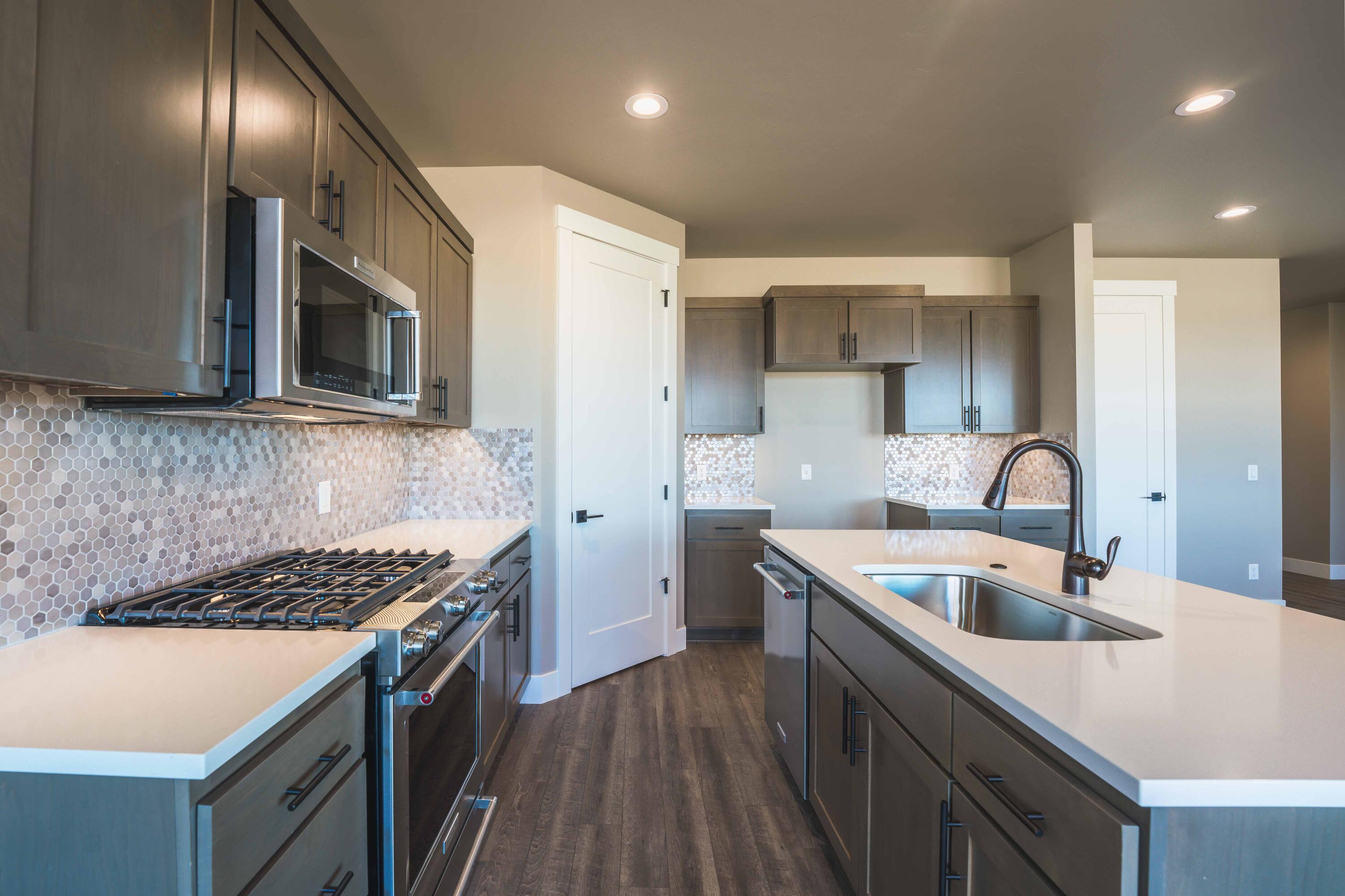 Dry Canyon - Residential