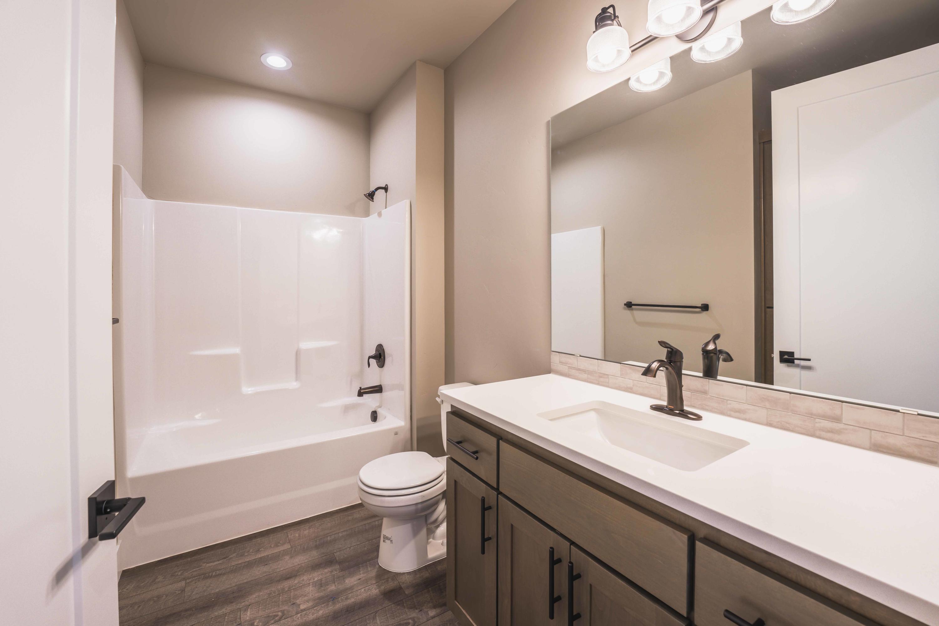 Dry Canyon - Residential