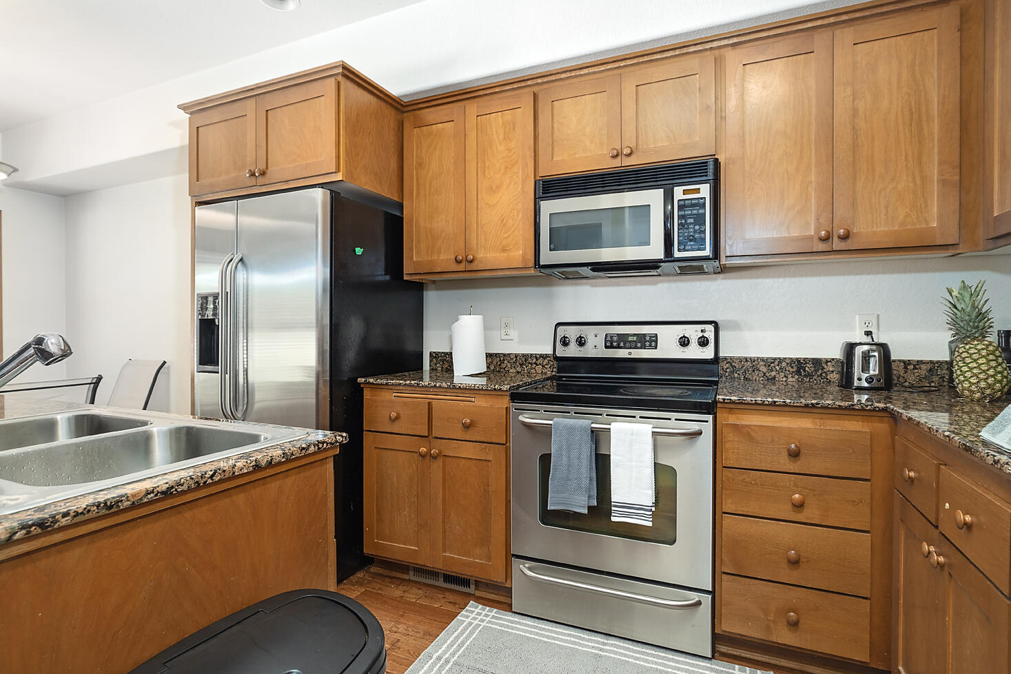 Alderwood Townhomes - Residential