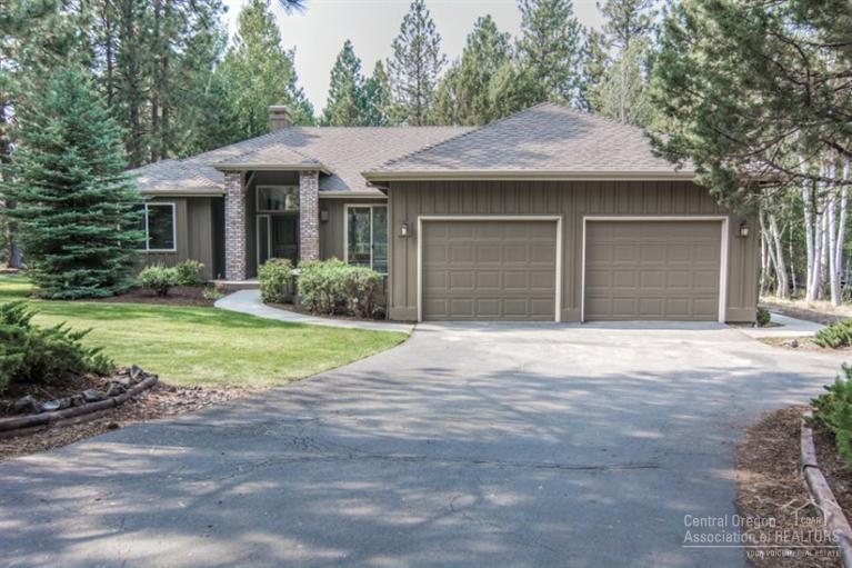 Looking for a very nice home in an established neighborhood? Here it is! This gorgeous home just went through a remodel and is ready for a new owner! Beautiful single level home with master separation, in the highly sought after Awbrey Glen community. Open floor plan with great room, fireplace w/built ins, vaulted ceilings, Large finished bonus room is perfect for storage or playroom, and over-sized two car. Check this home out, you will find you can check off everything on your must have list in a home!