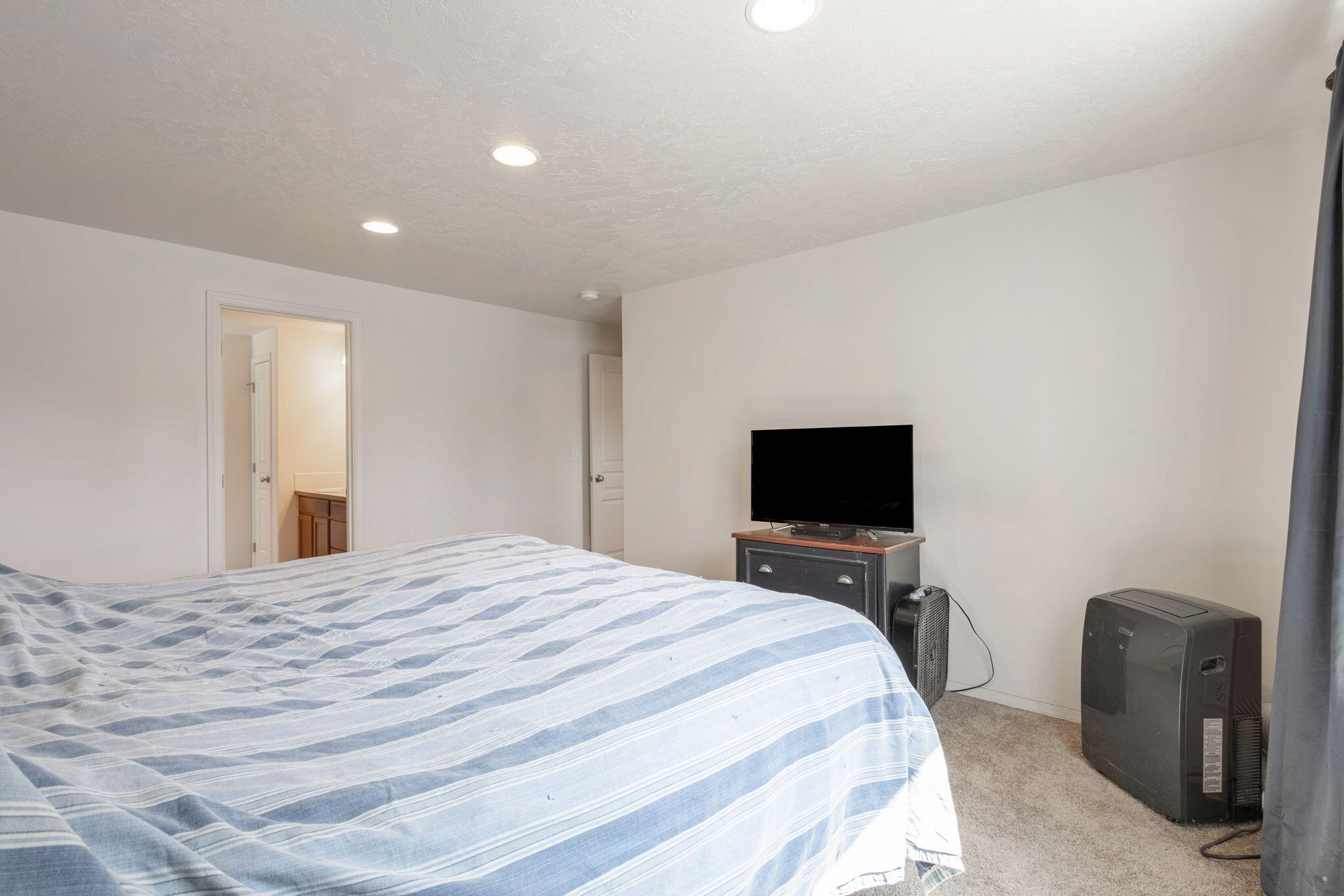 Danielle's Acres - Residential