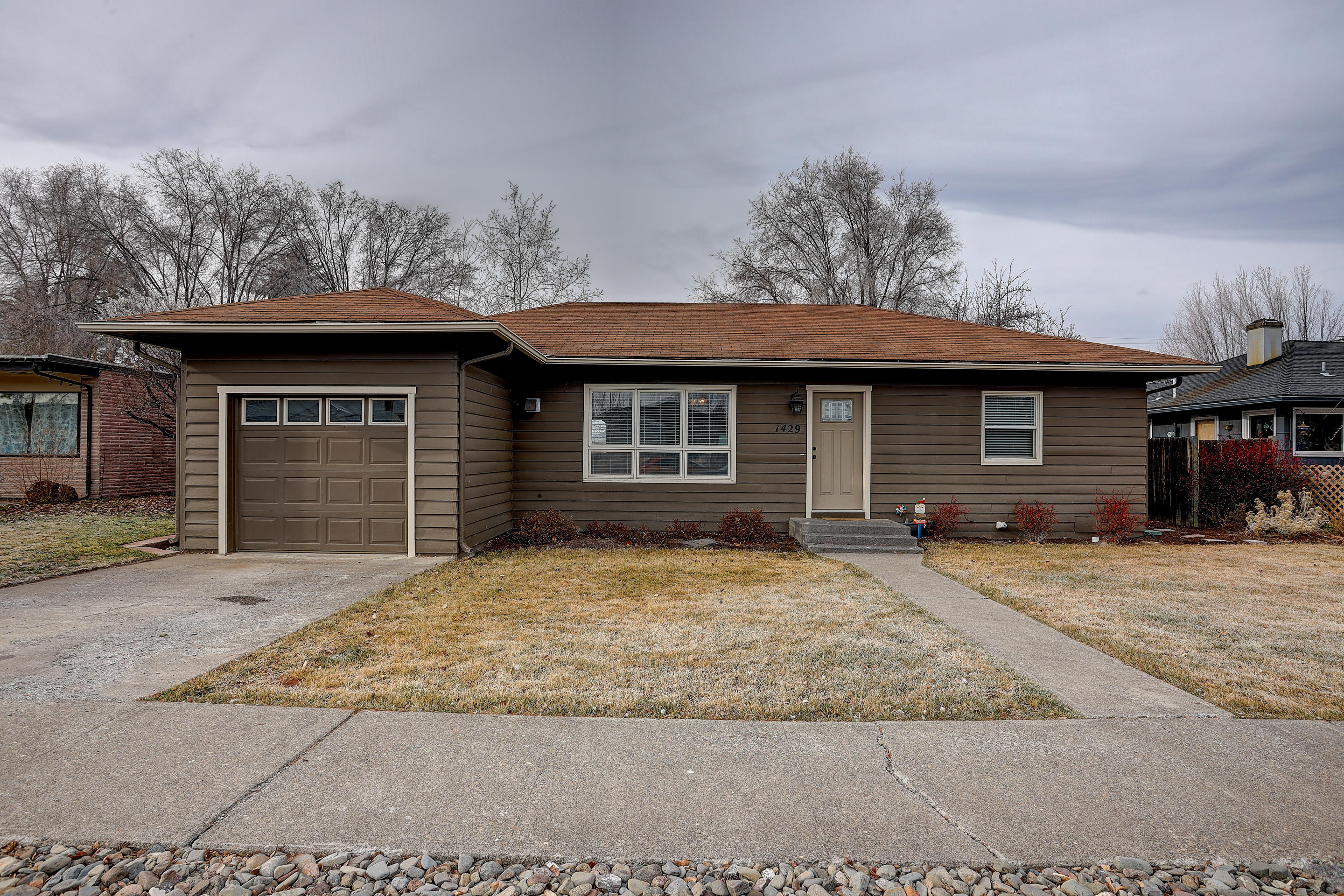 Move in ready 3/1 in SW Redmond! Renovated two years ago with fresh exterior/interior paint, appliances, granite counter tops, new flooring and refinished original hardwood floors. RV parking, storage shed in the back yard and new fencing. Extra large utility room and plenty of space out back to add your personal touches!