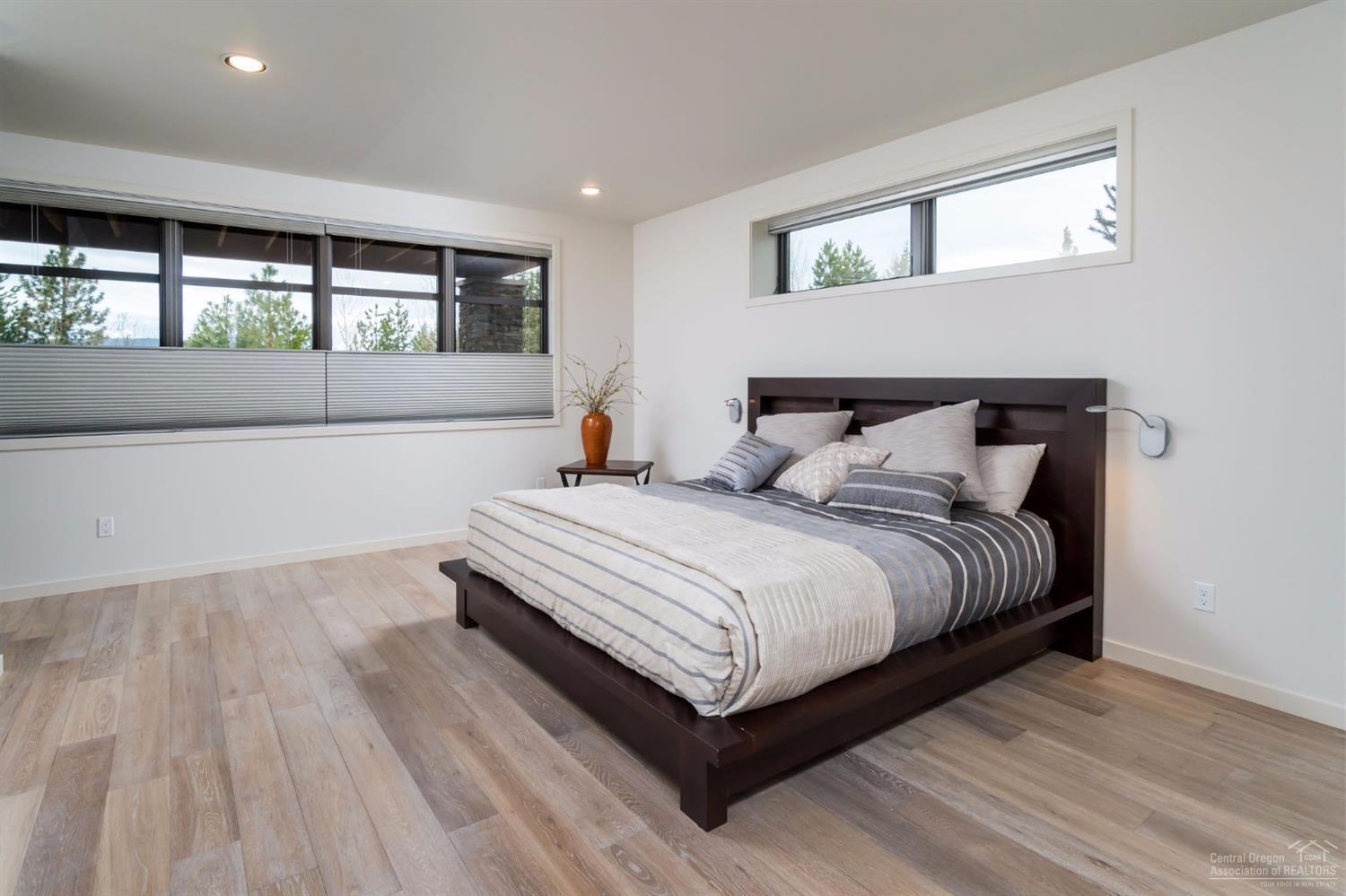 Awbrey Butte - Residential