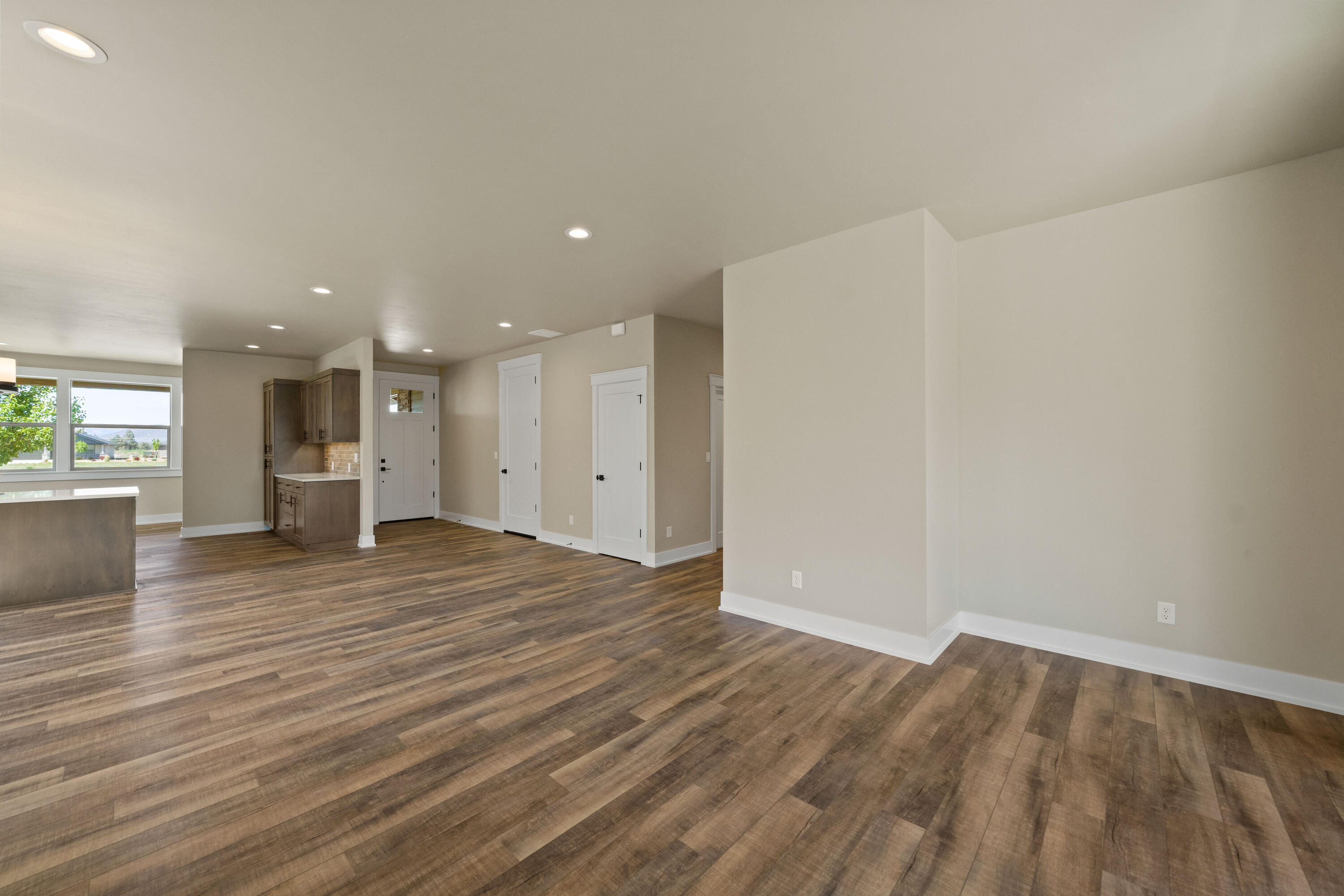 Dry Canyon - Residential