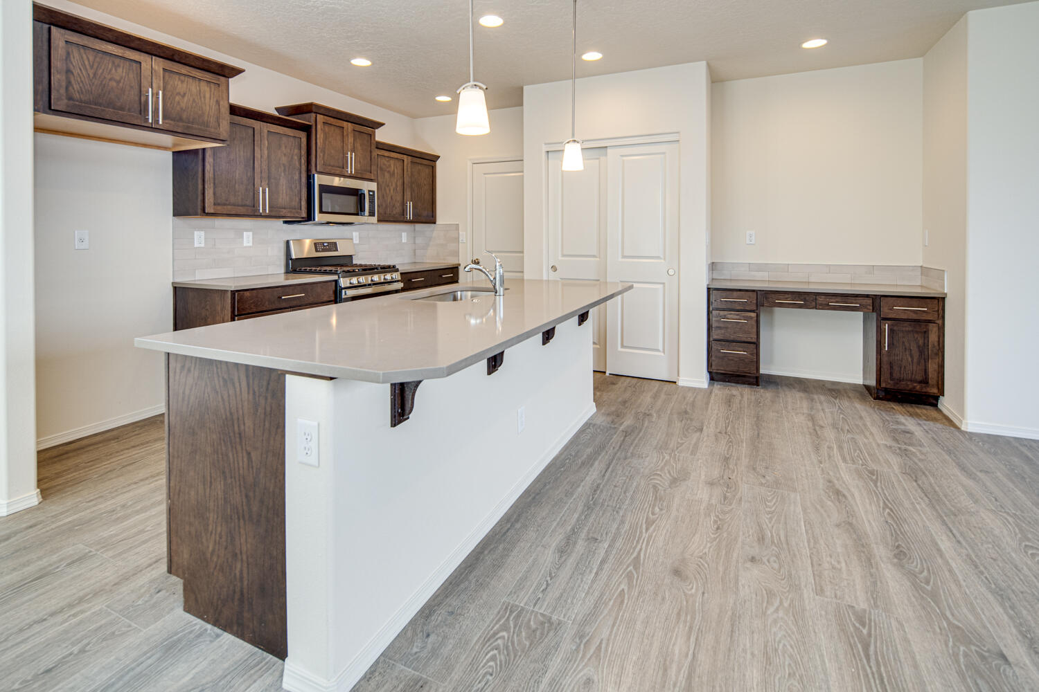 Pine Landing - Residential