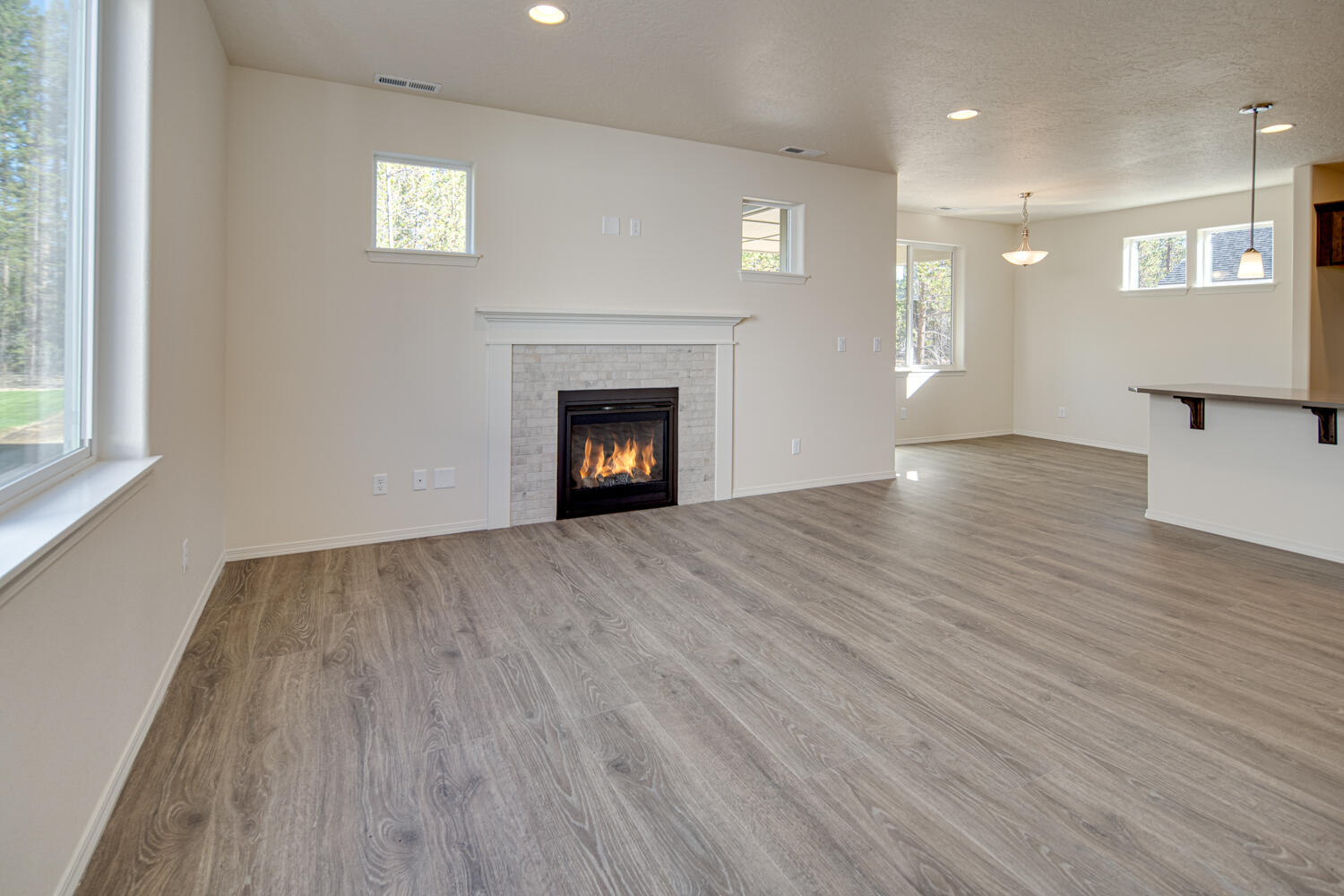 Pine Landing - Residential