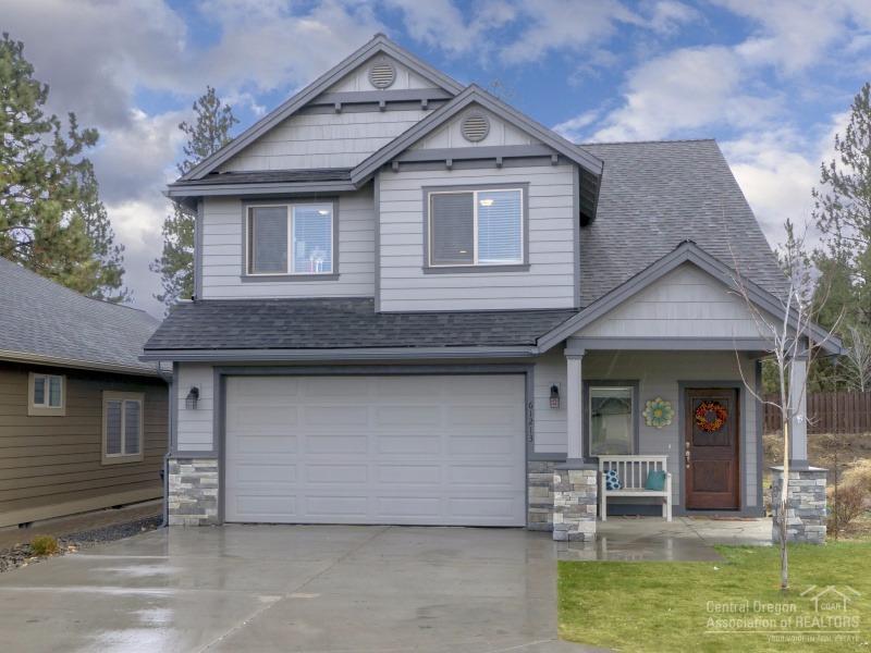 Better than new 3-year old home built by Franklin Brothers in fantastic location at the end of a cul-de-sac. Great room plan w/laminate floors on the main level. Upgraded kitchen has stainless steel appliances including the refrigerator, island w/raised breakfast bar, solid slab granite counters & tiled backsplash all the way up to cabinets. Floor-to-ceiling stacked stone fireplace w/alder mantle. Spacious master suite w/walk-in closet. Landscaped both front & back with patio. Don't miss this one!