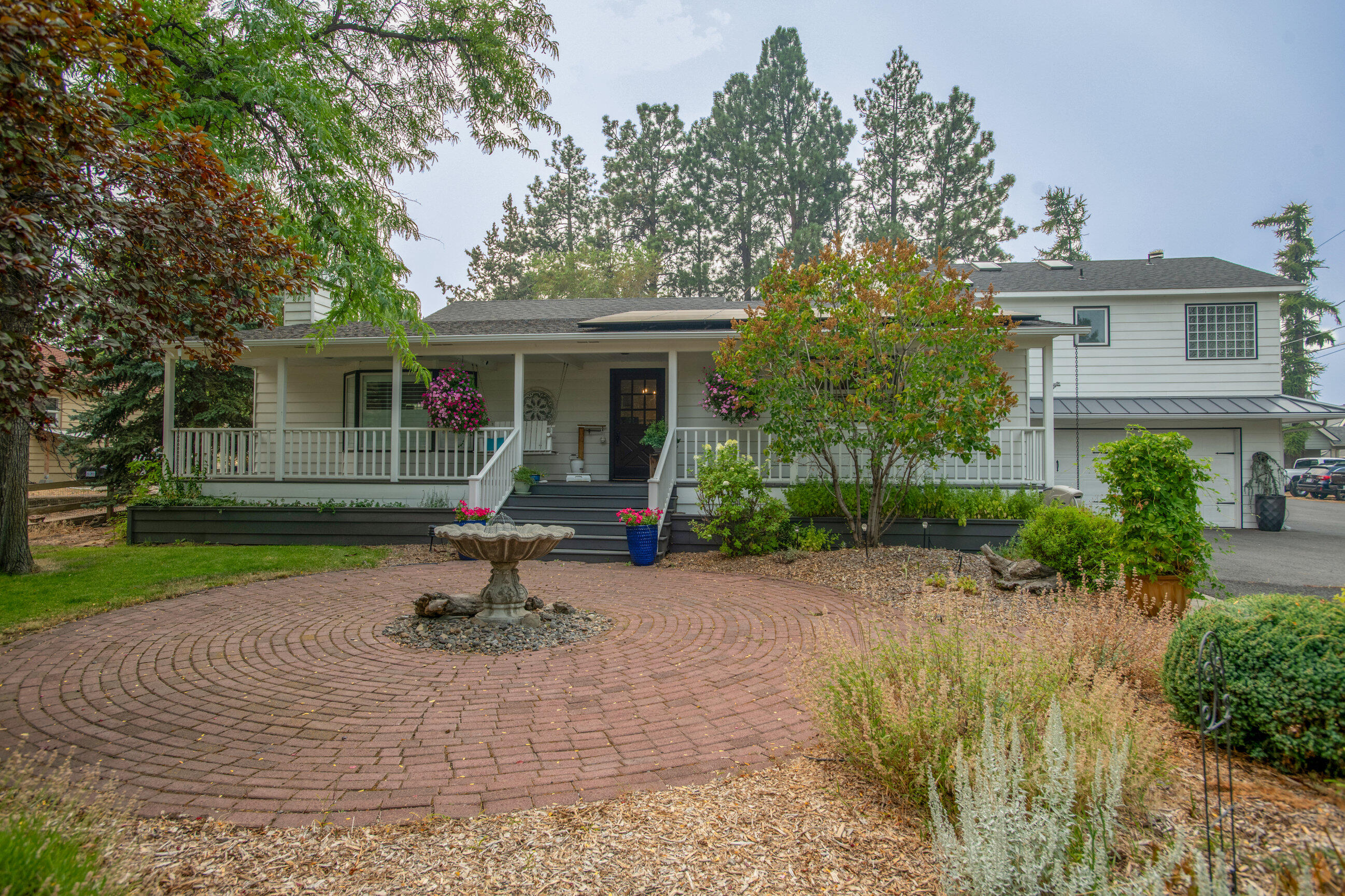 Ellis - Residential