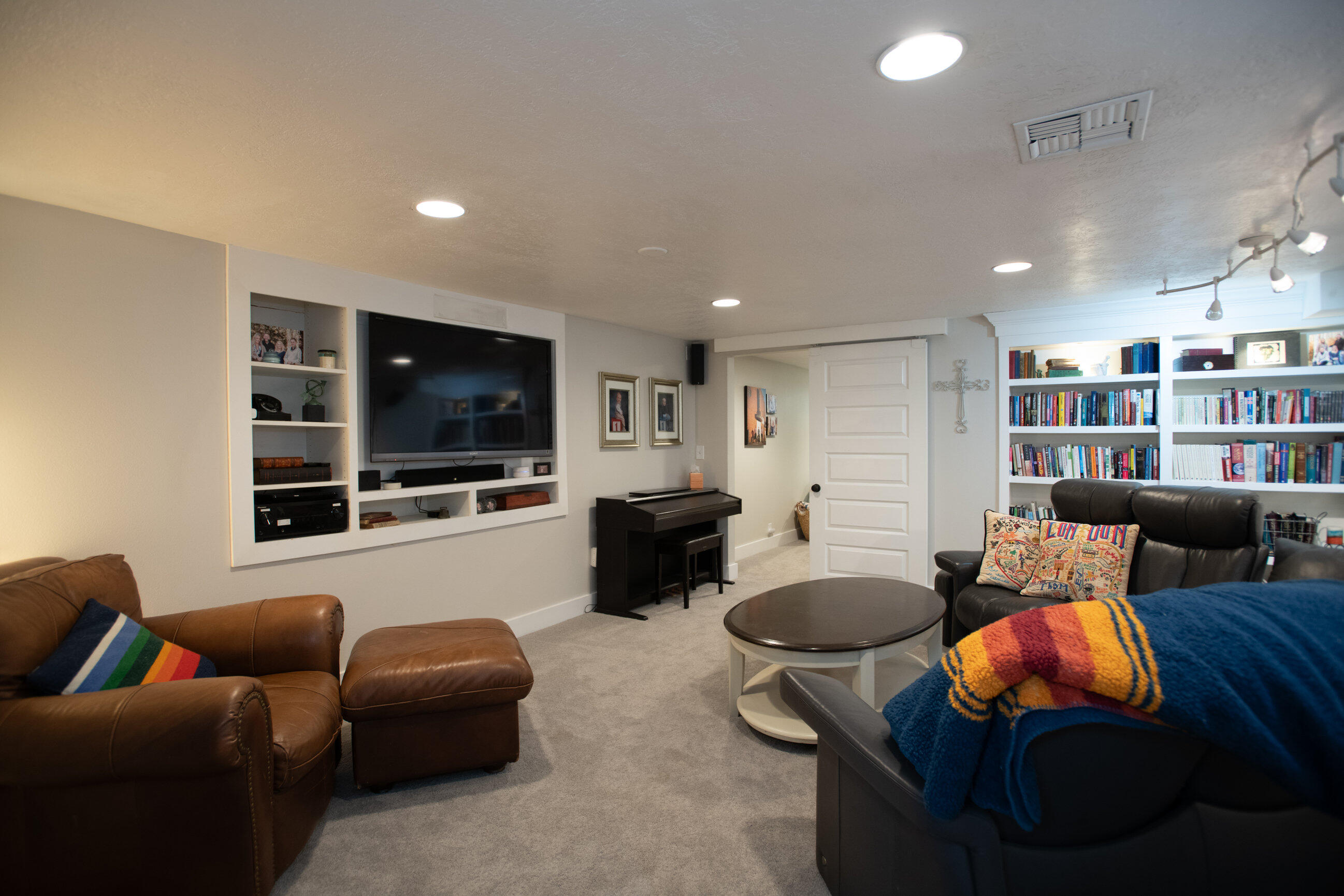 Ellis - Residential