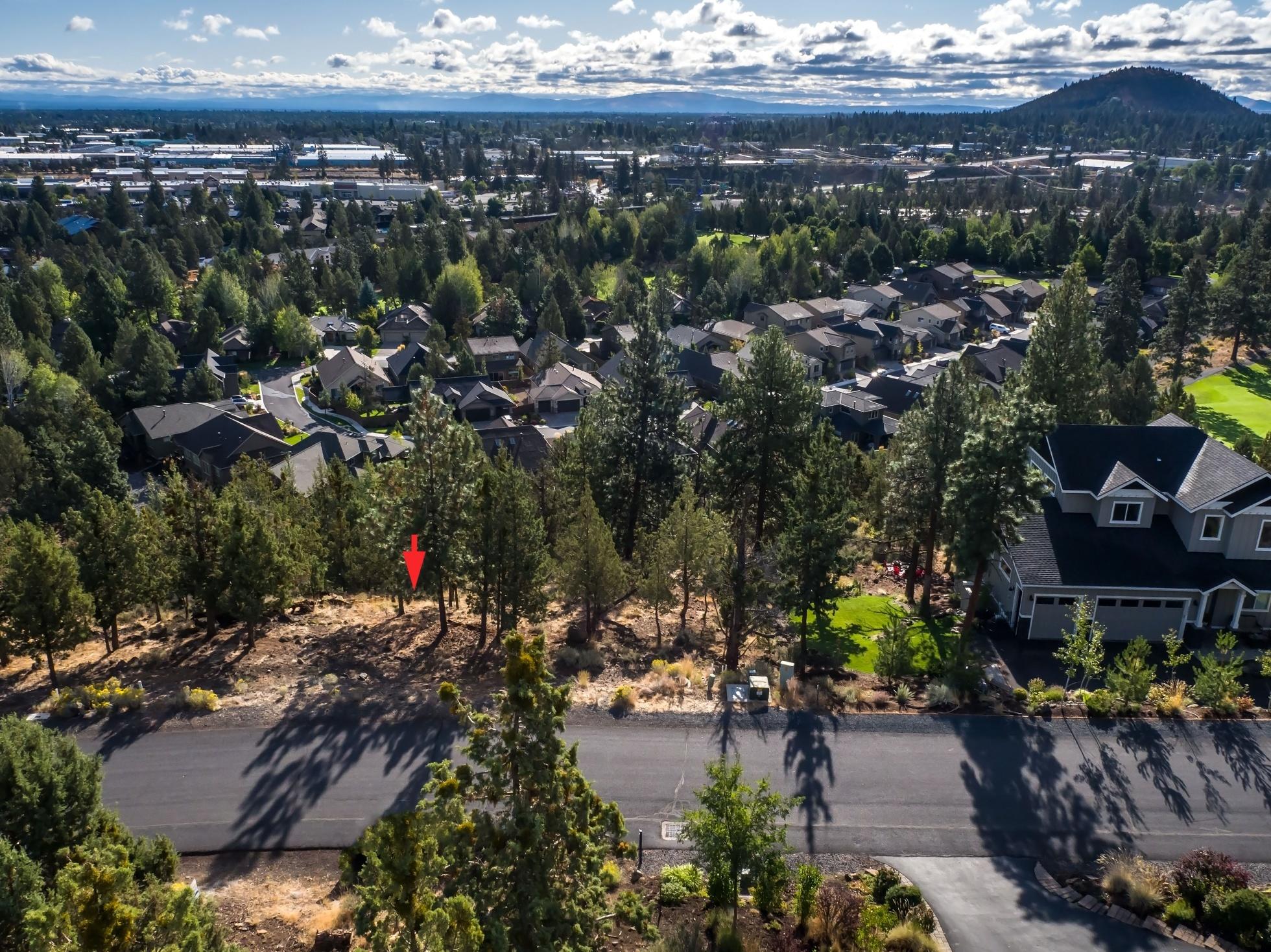 Build your dream home in NW Bend and wake up to views of the Ochocos and Pilot
Butte in the mornings and the glistening city lights at night! With close proximity to
Sawyer Park, Rivers Edge Golf Course, the Deschutes river trail system, shopping and
dining, owners can easily access many of Bends great amenities. The lot has been
maintained to neighborhood standards throughout ownership and is ready to go!
Water, Sewer and power are all at street.