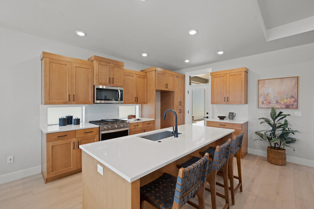 Easton - Residential