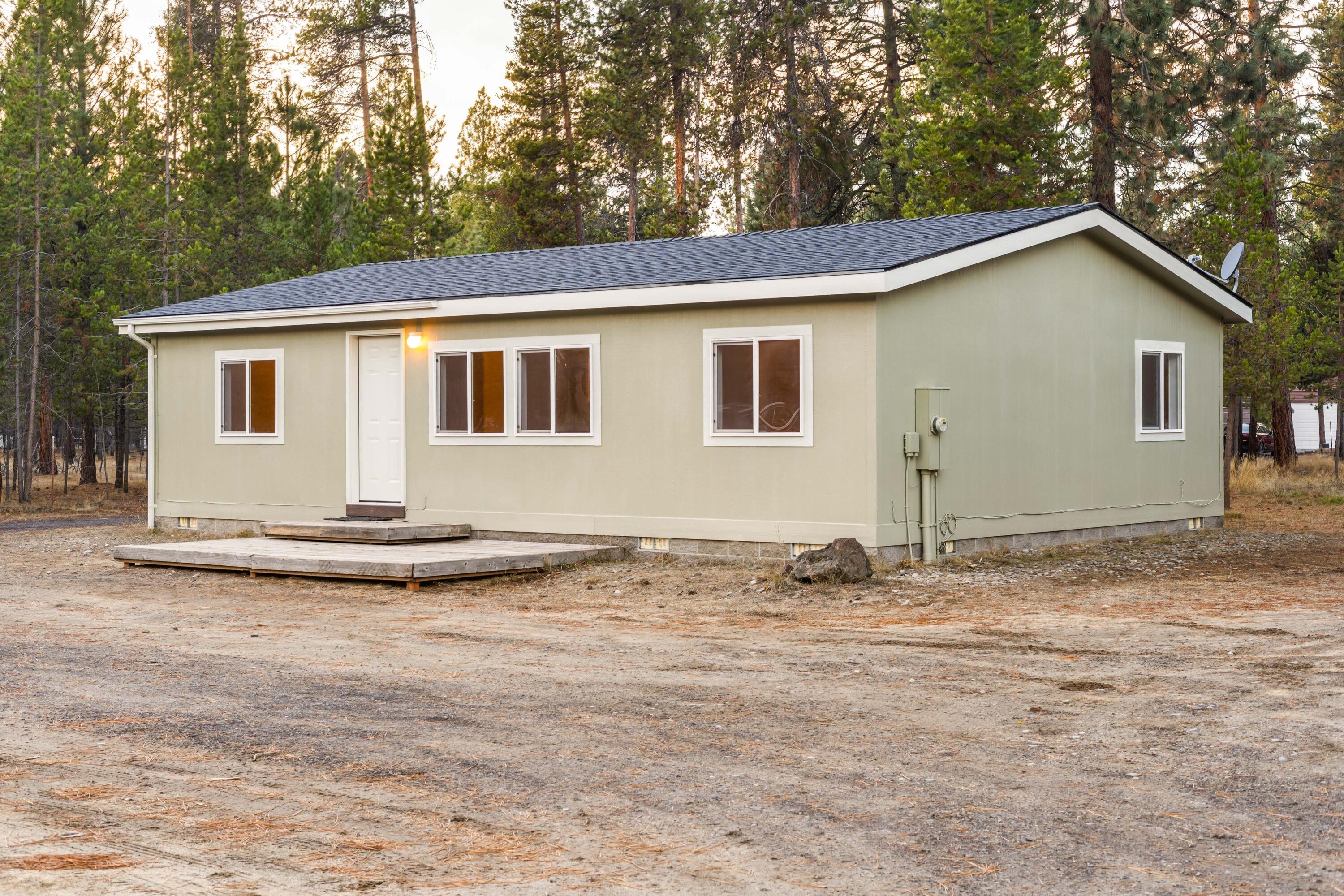 Wagon Trail Acreages - Residential