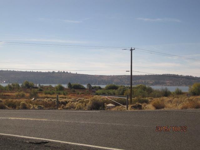Pelican City - Land