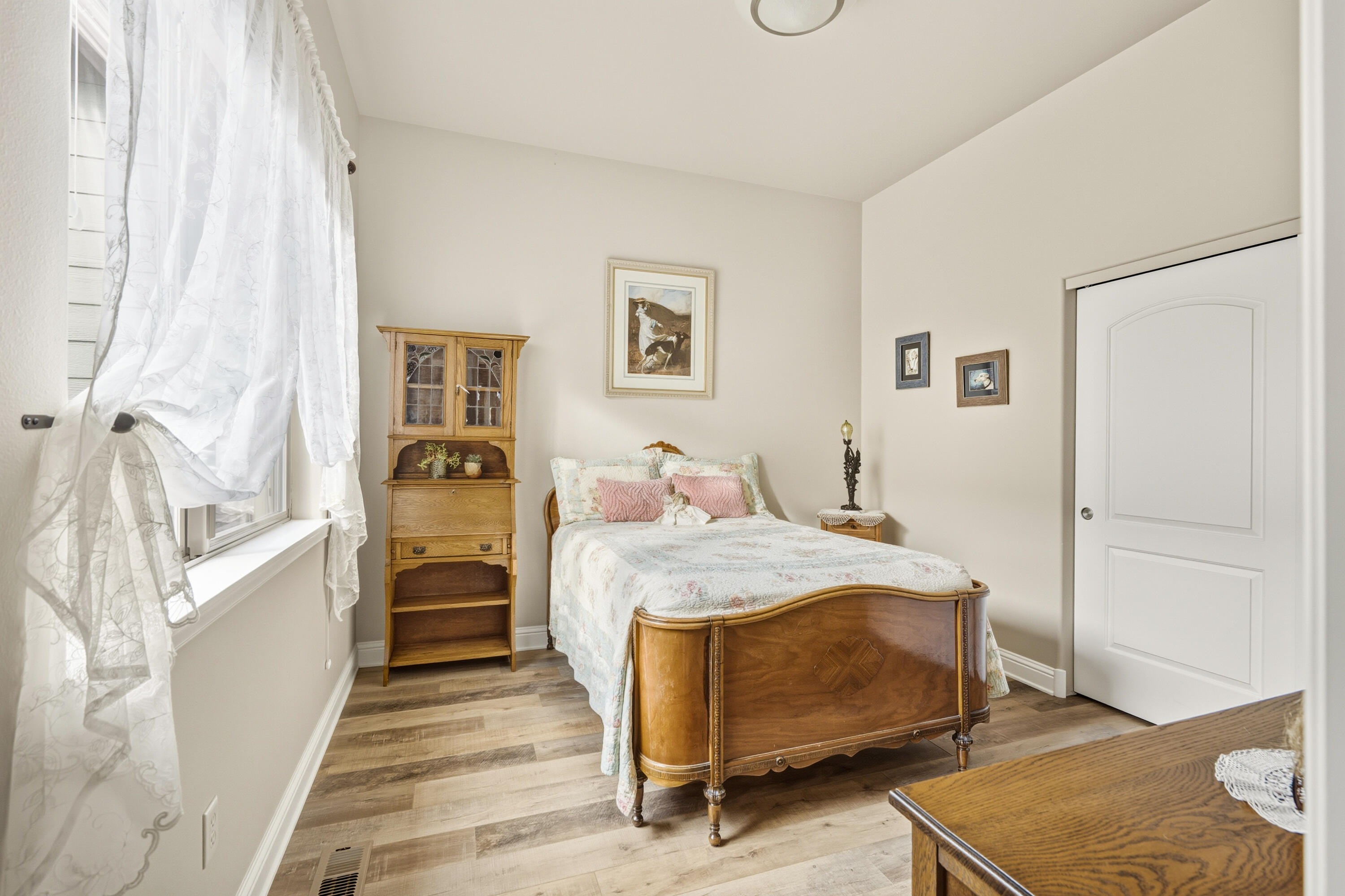 Eagle Crest - Residential