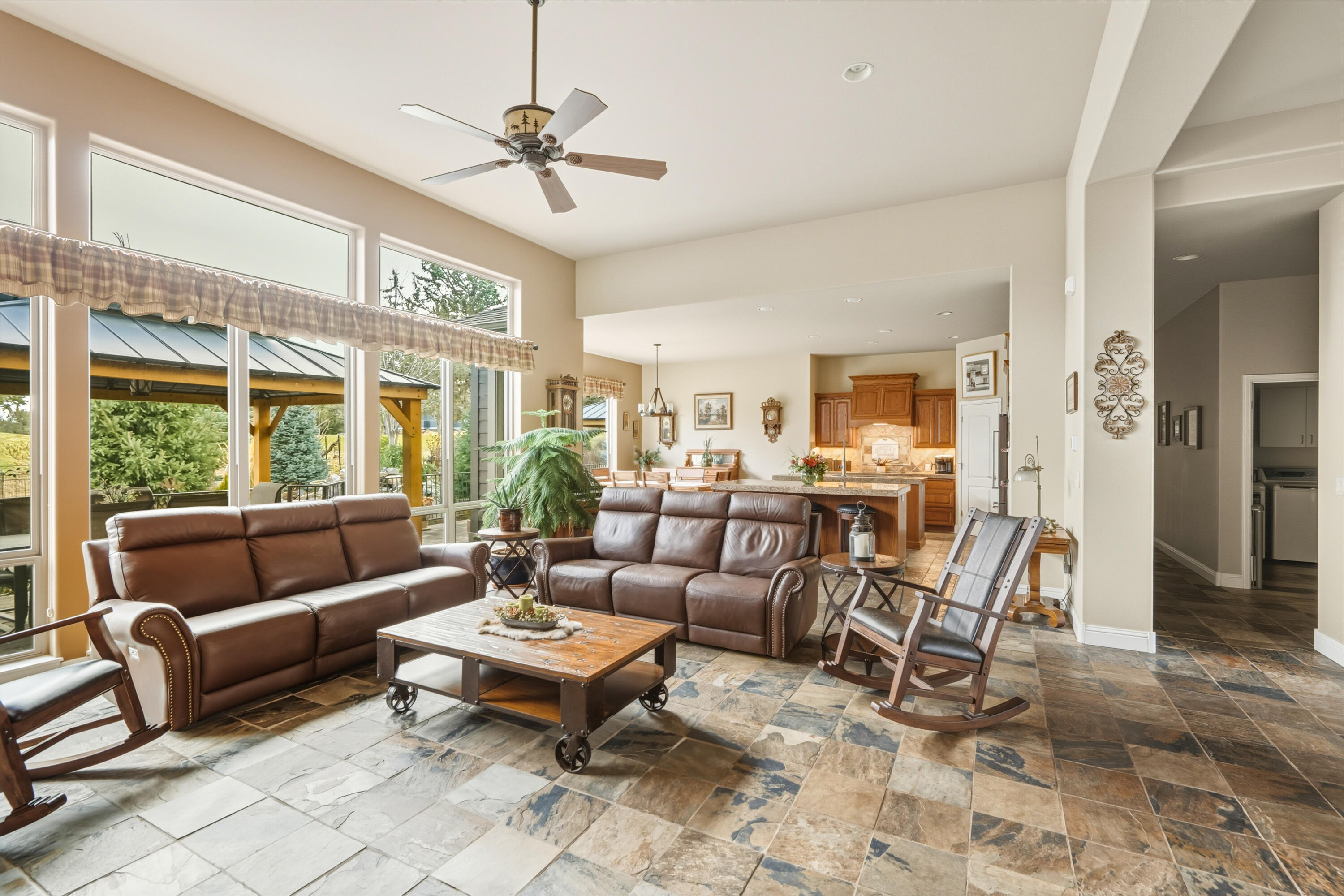 Eagle Crest - Residential