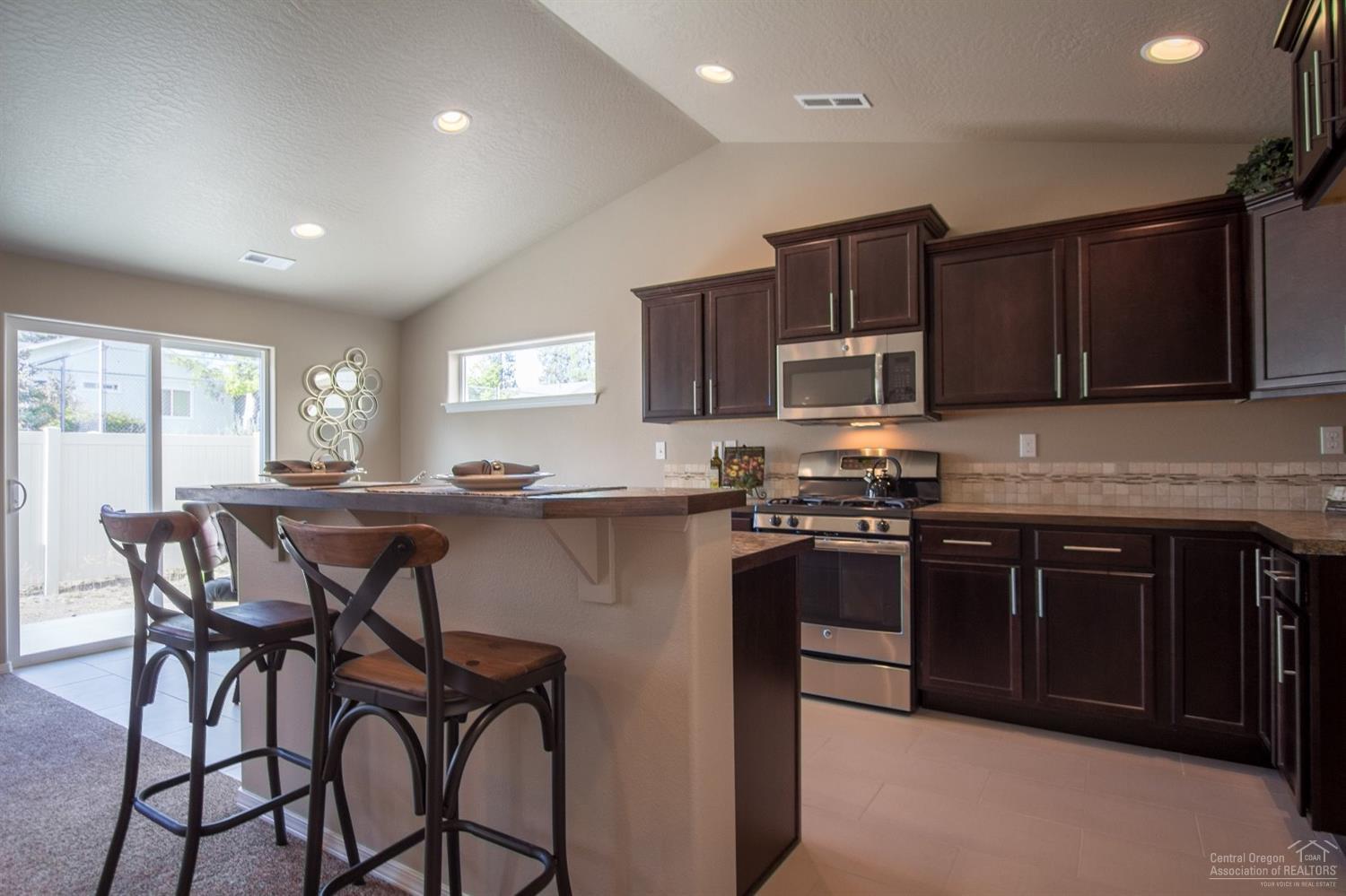 Maple Meadows - Residential