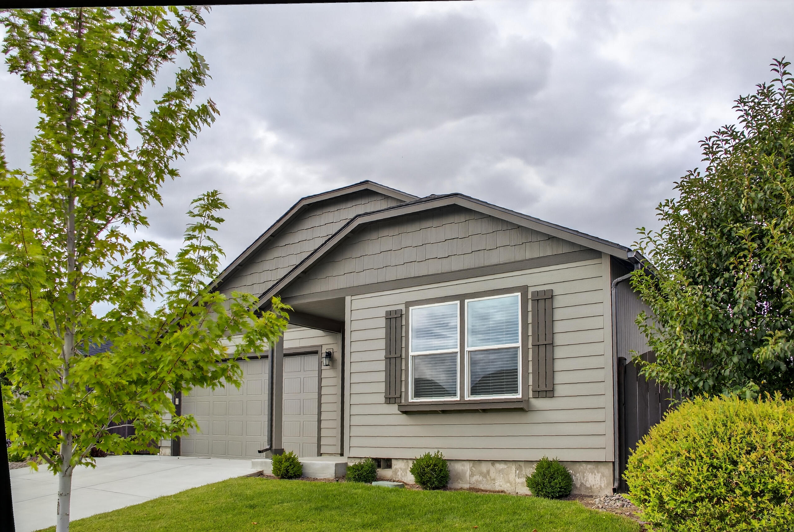 Maple Meadows - Residential