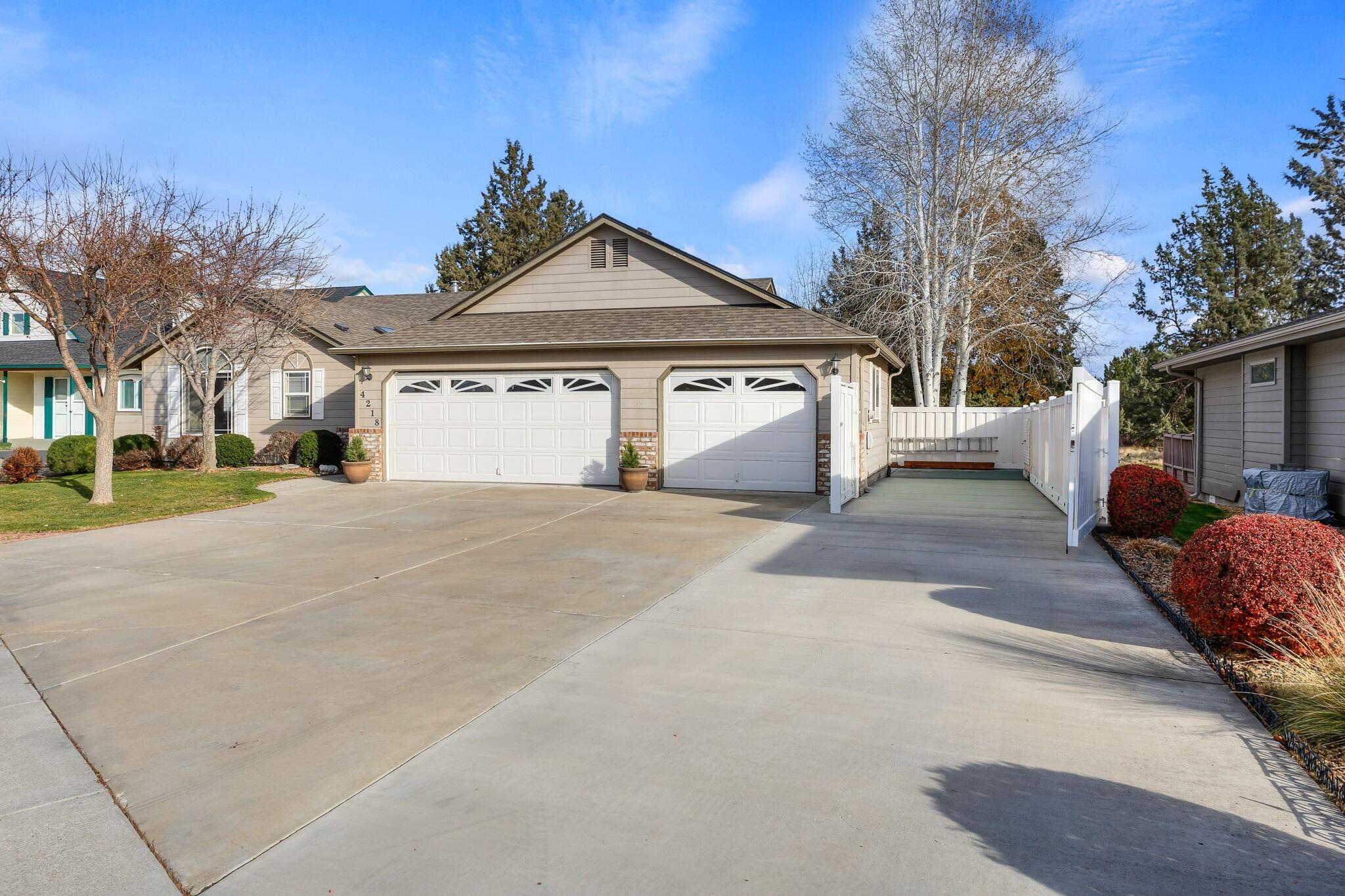 Greens At Redmond - Residential