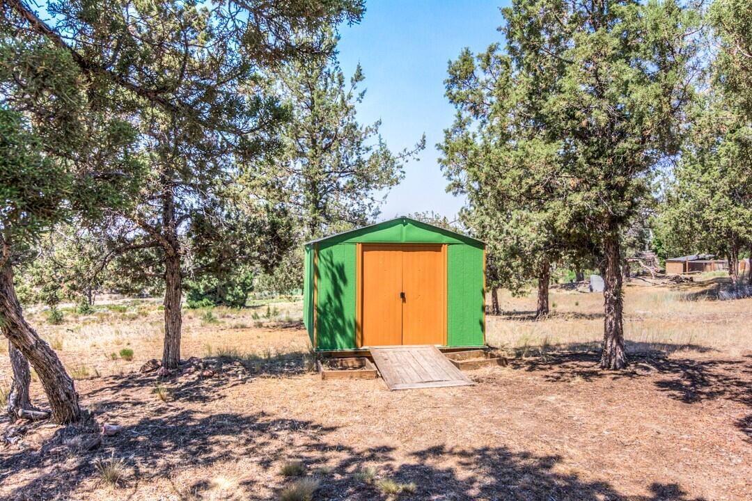Madras Ranchos - Residential