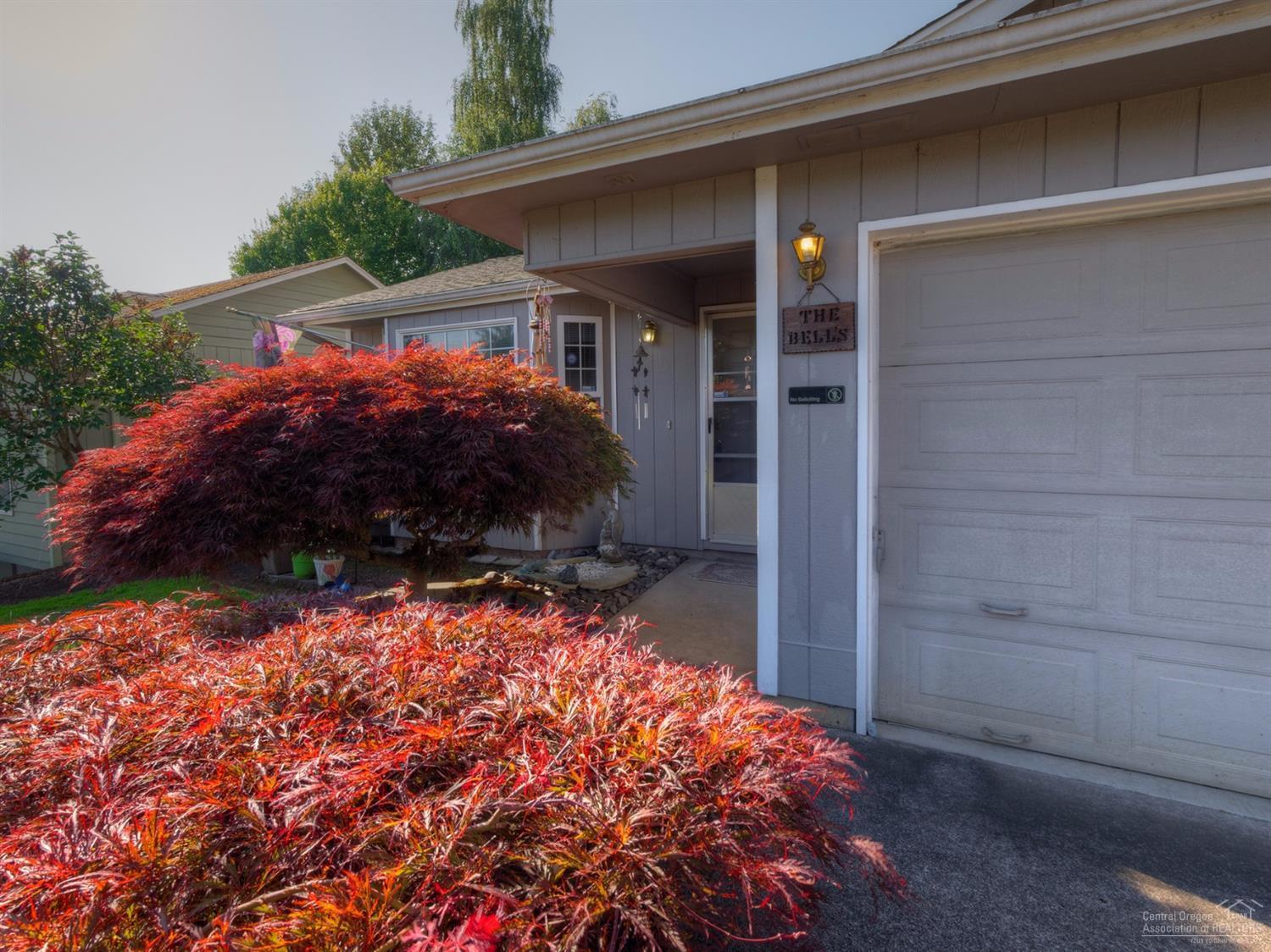 Congratulations, you've hit the jackpot! This single level, 3/2, dbl garage with only one owner home is a rare find. You won't believe how well maintained it is. Vaulted living room and master, bay window compliments the large living room, slider to back deck; not to mention RV/boat parking, plus the lot was prepped with all utilities already stubbed in to build your new shop! Quiet street, great neighbors all within walking distance to neighborhood park, elementary and middle school and easy access to I-5.