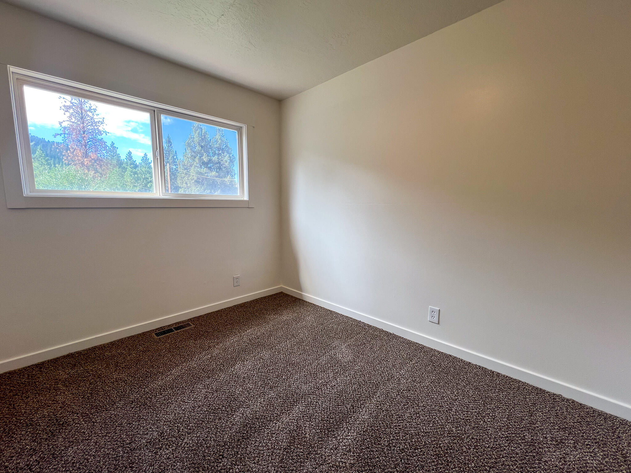 Edgewood Terrace - Residential