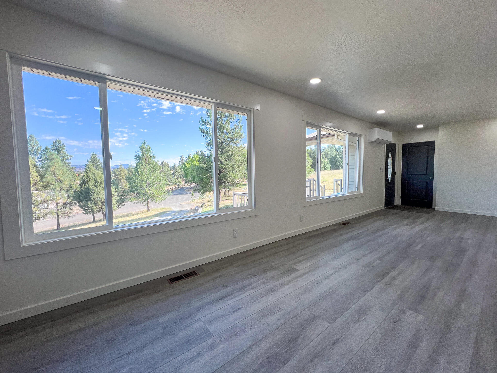 Edgewood Terrace - Residential