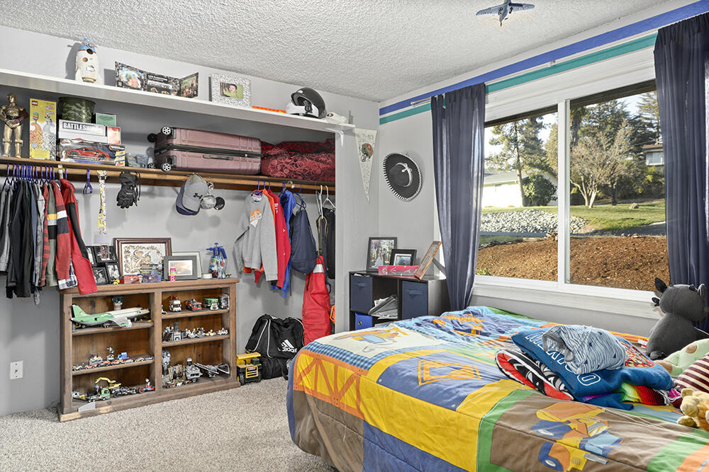 Oak Park Acres - Residential