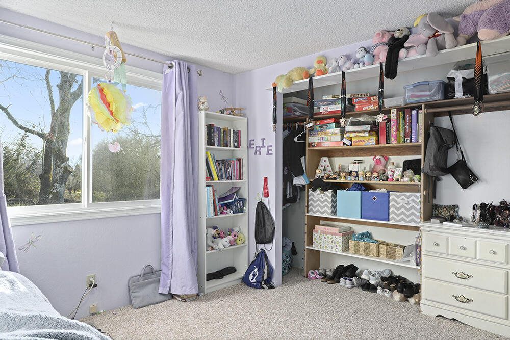 Oak Park Acres - Residential