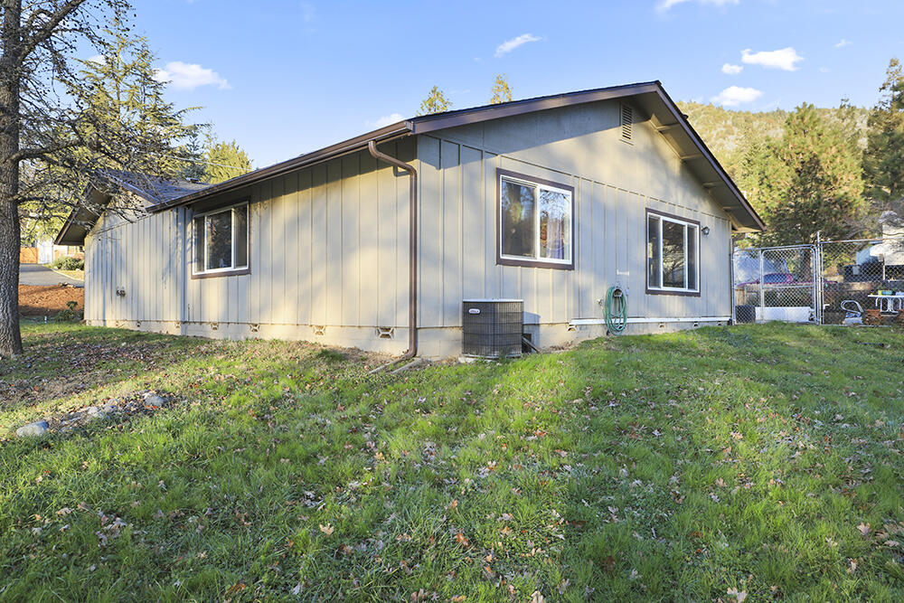 Oak Park Acres - Residential