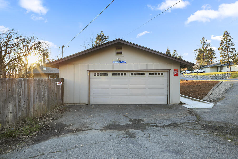 Oak Park Acres - Residential