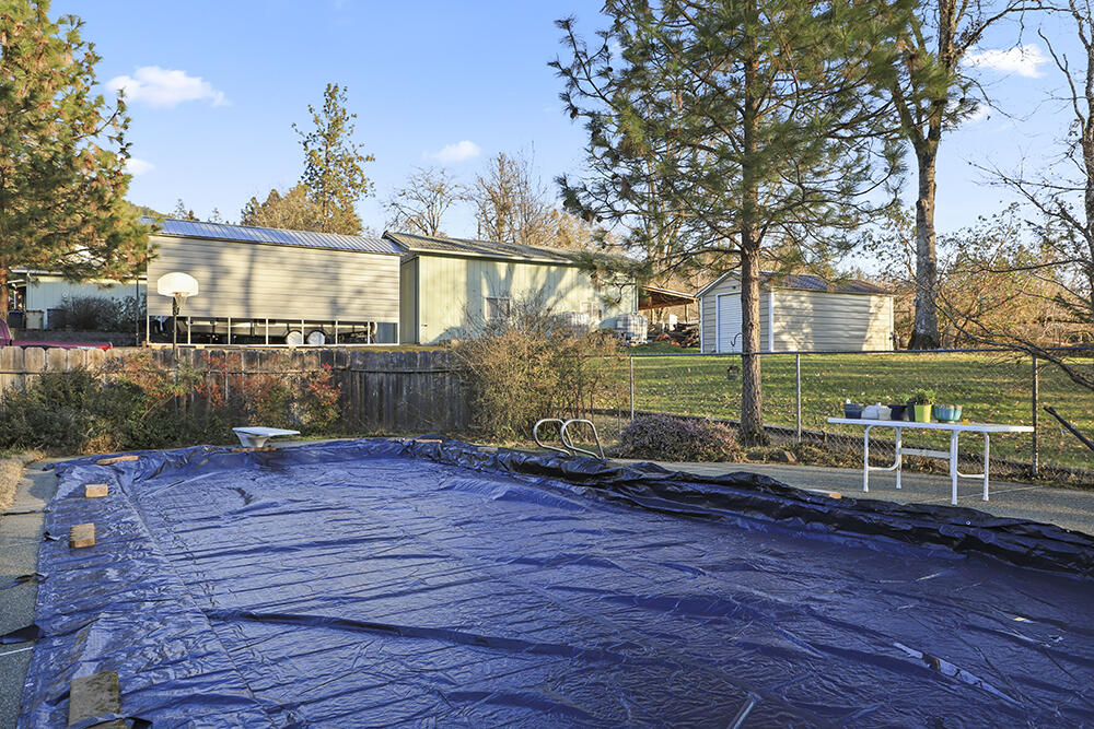 Oak Park Acres - Residential