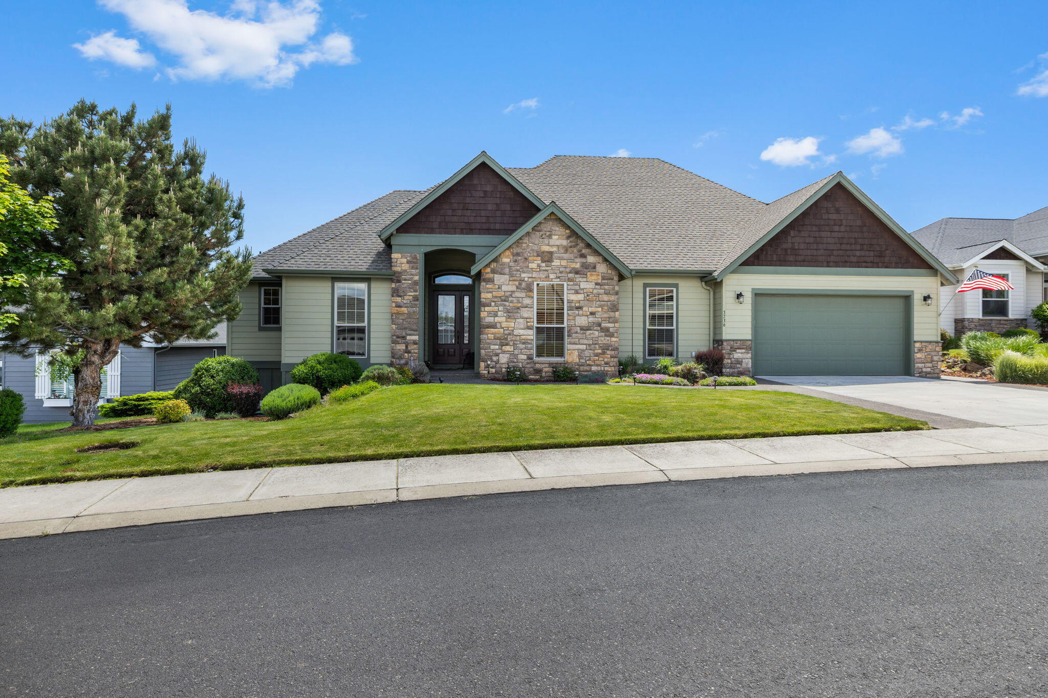 Greens At Redmond - Residential
