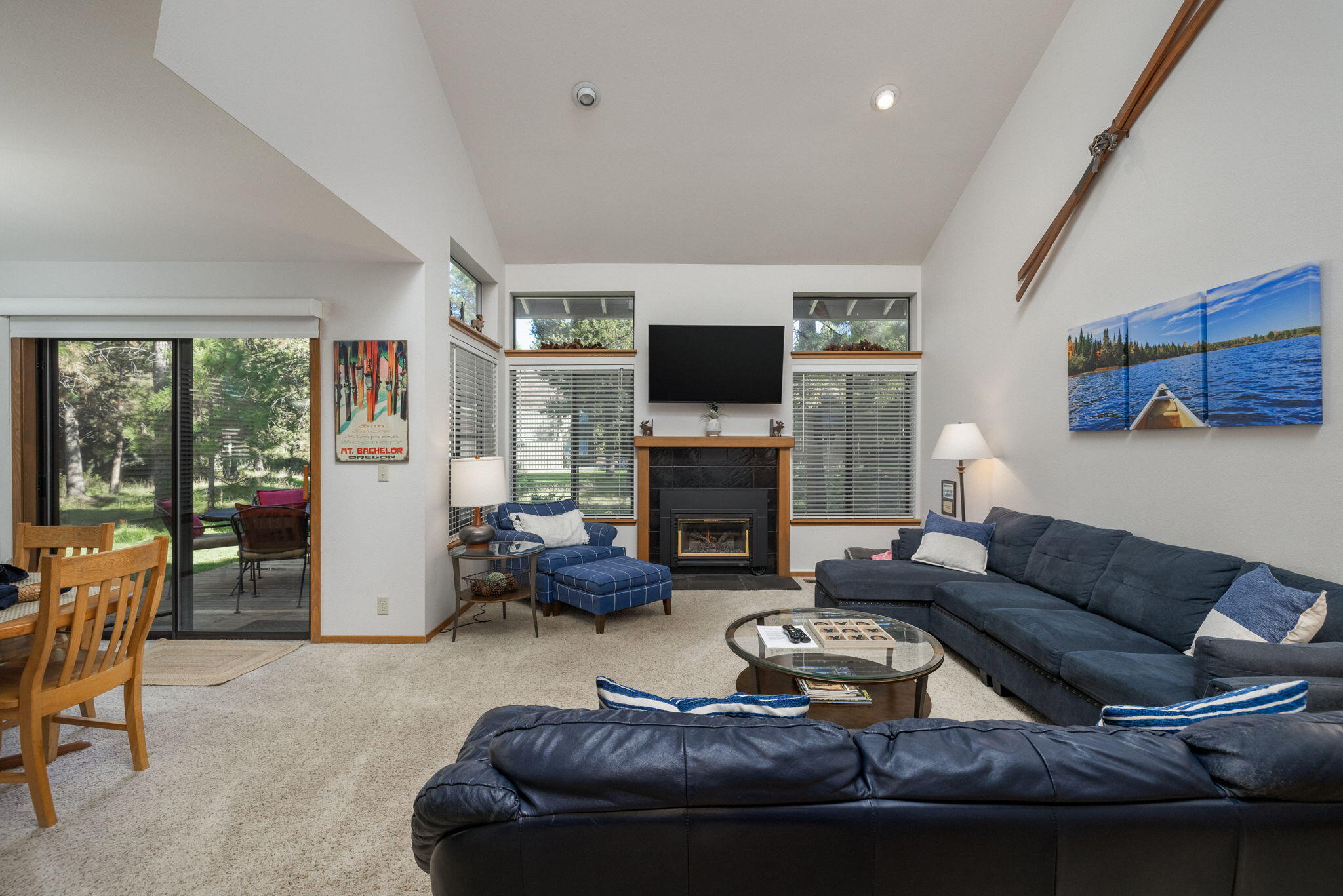 Fantastic short term rental in Sunriver!! Great location near Aspen Lake with close access to everything Sunriver has to offer. 3 bedrooms, 2 bathrooms, sleeps 6 with room to add more. Fully stocked kitchen and sold fully furnished including BBQ and bikes. 8 SHARC passed included. New HVAC in 2022. Solid rental history and already lots of bookings in 2026!