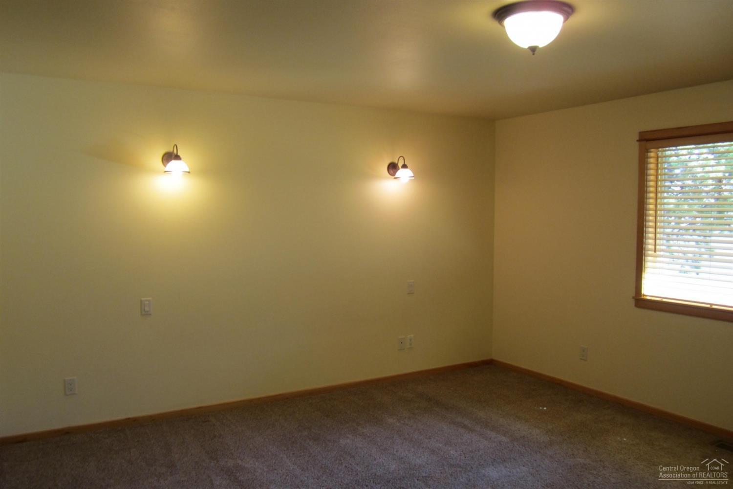 R&W Estates - Residential