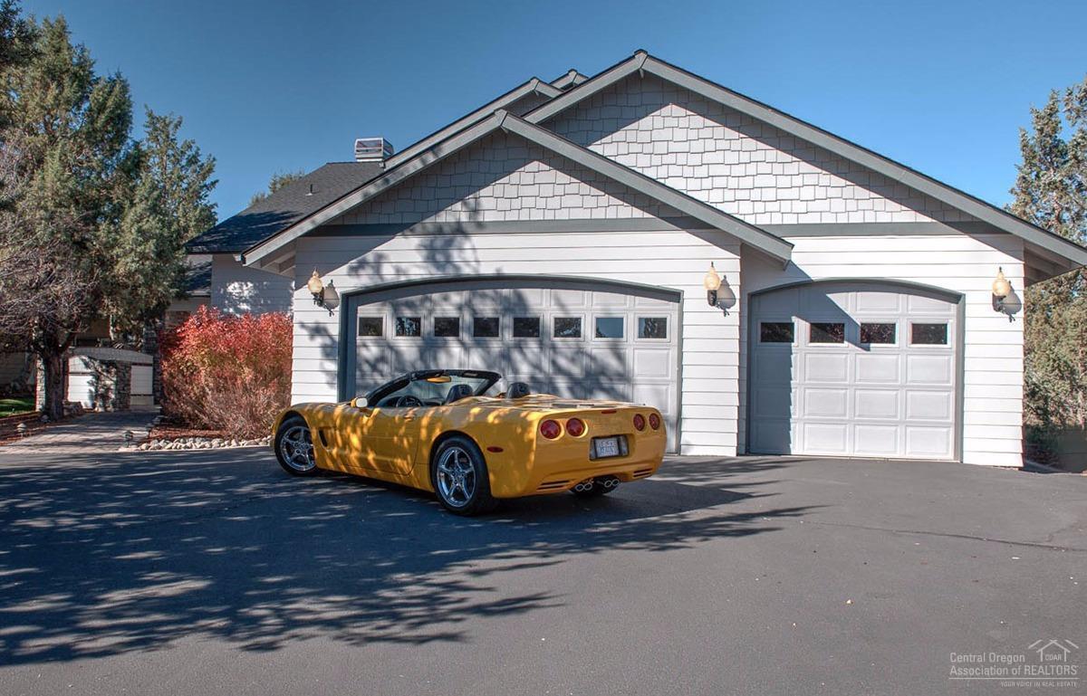Eagle Crest - Residential