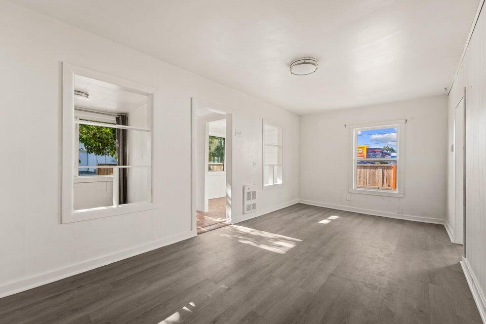 Palms Second Addition - Residential Income