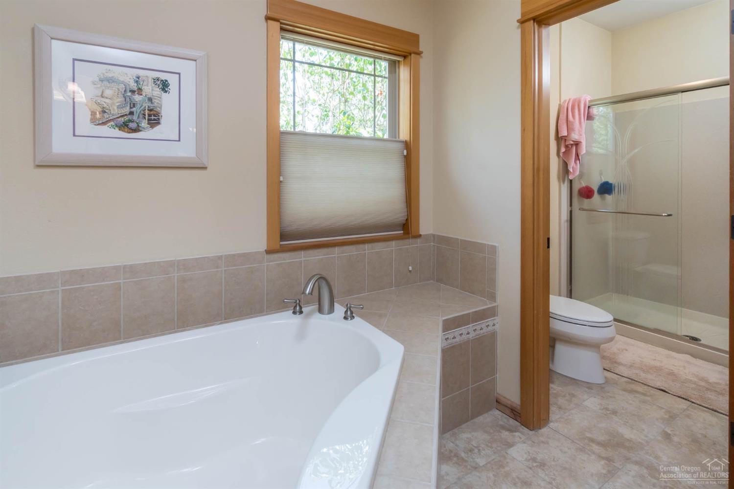 Awbrey Glen - Residential