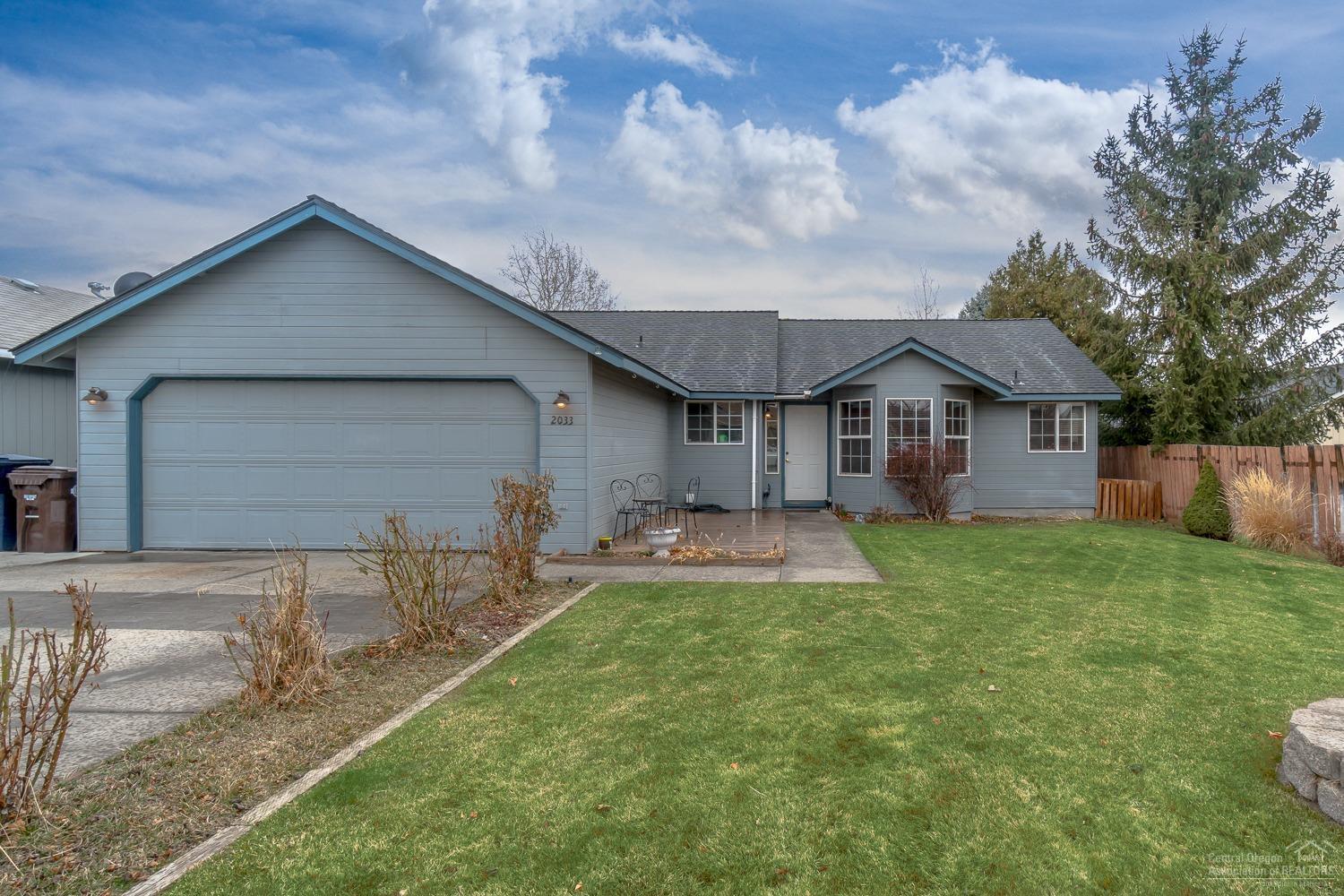 Well cared for 3 bedroom, 2 bath single level home w/1279 sf of living space. Spacious kitchen w/slab granite counters, custom back splash & breakfast nook. Vaulted living room w/upgraded light fixtures throughout. Formal dining is being used as a family game center & bar! Front and back yard is landscaped & pet friendly fenced w/pond & storage shed. Covered deck is perfect for summer barbecues & entertaining. New roof! Don't miss out, this one is ready to go!