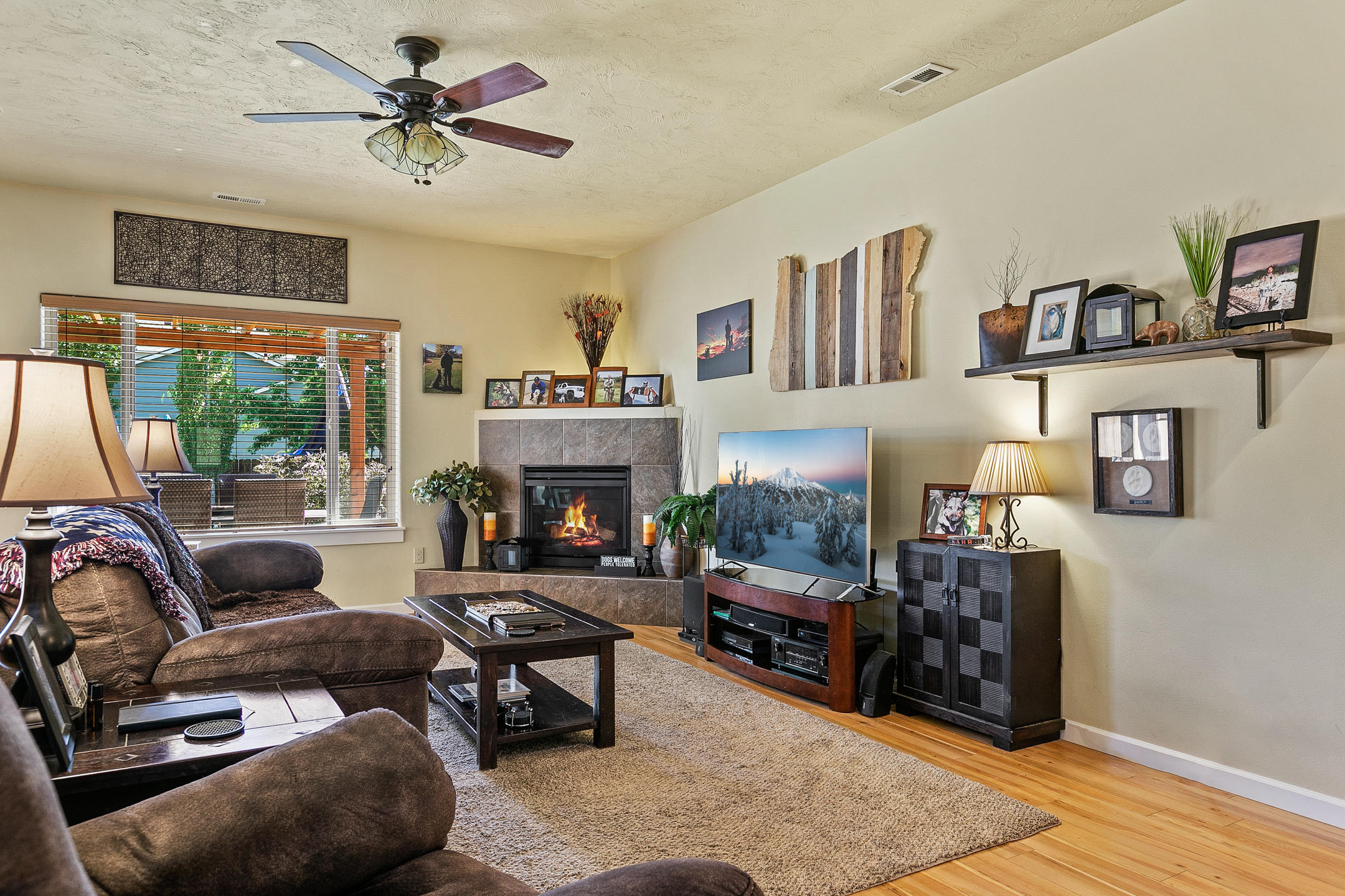 Views At Oak Tree - Residential