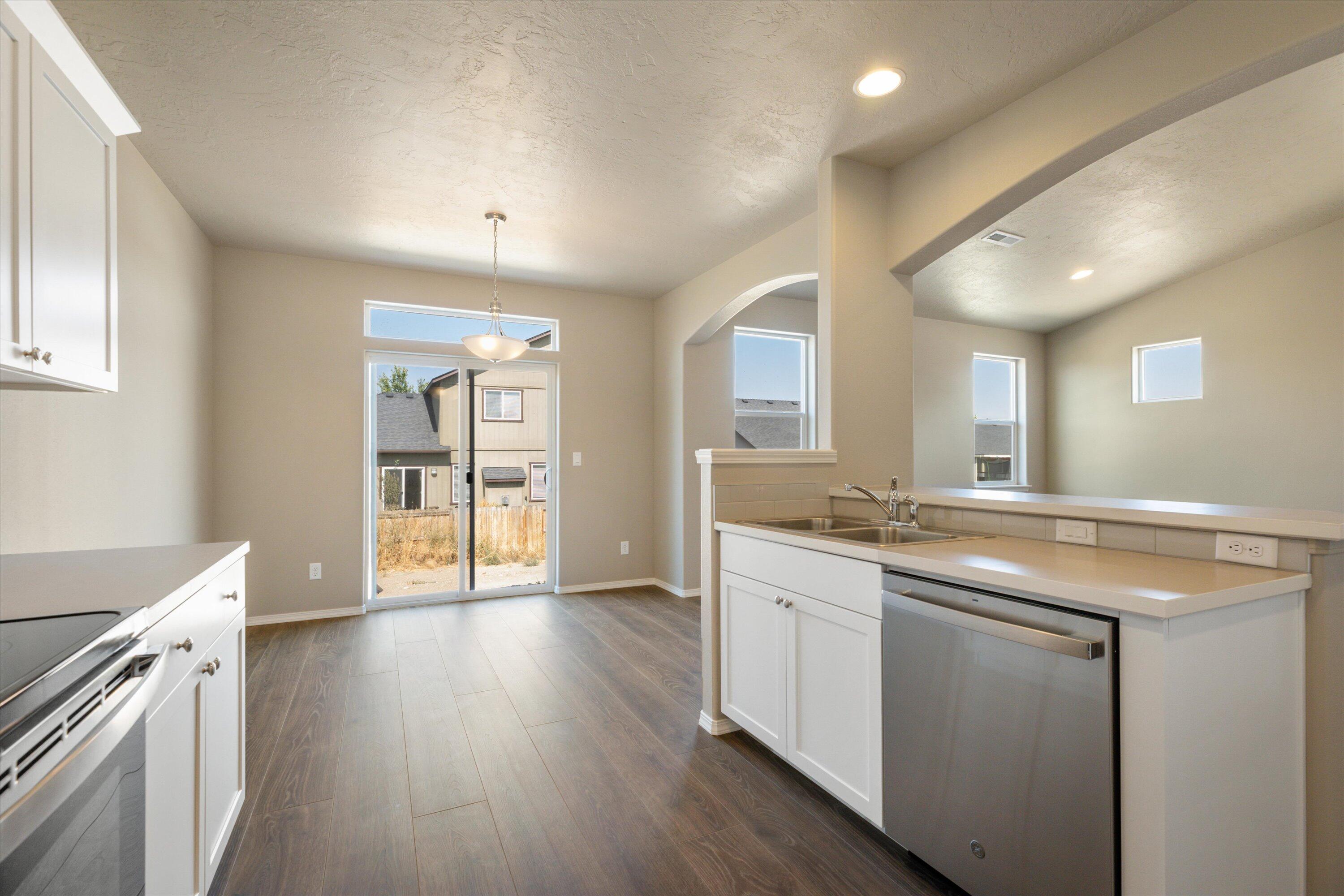 Morning Crest - Residential